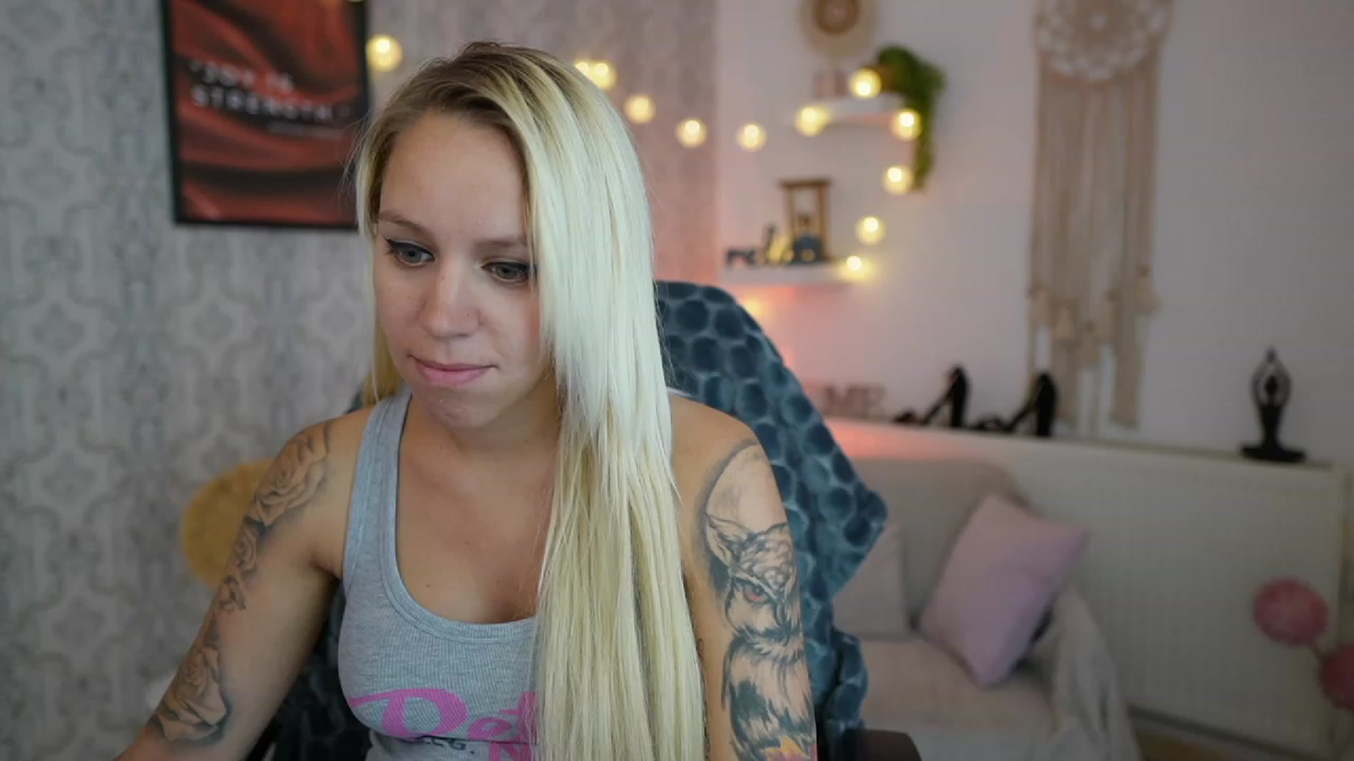 Gallery image thumbnail from Cherry__Blond's myfreecams stream on, 07/27/2023, 10:29 image 3 of 20