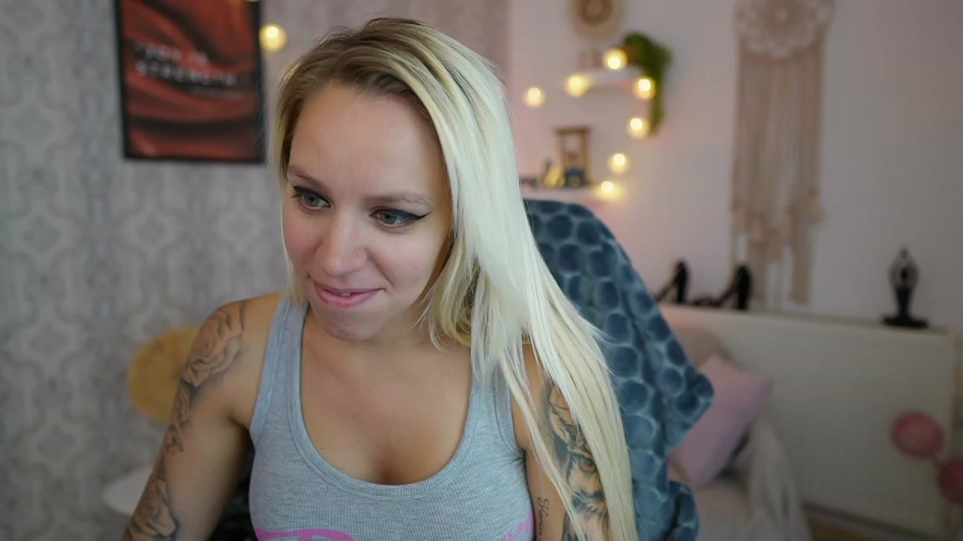 Gallery image thumbnail from Cherry__Blond's myfreecams stream on, 07/27/2023, 11:10 image 2 of 20