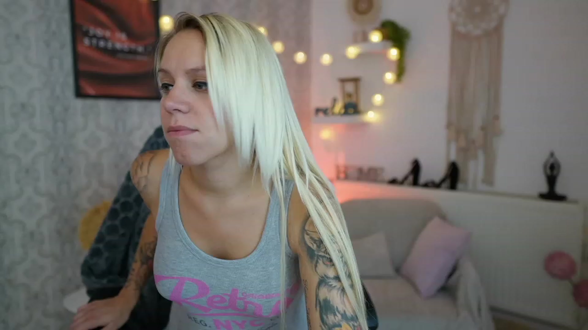 Gallery image thumbnail from Cherry__Blond's myfreecams stream on, 07/27/2023, 11:37 image 4 of 20