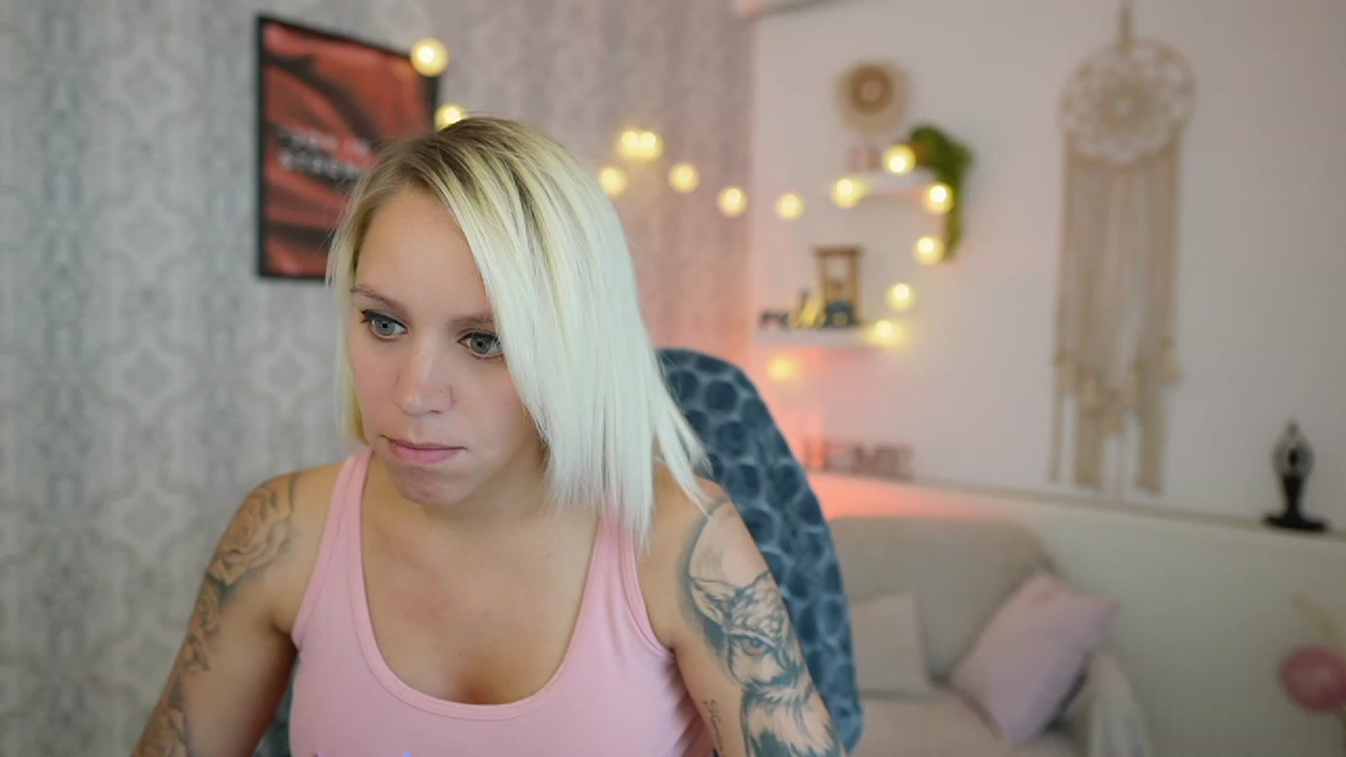 Gallery image thumbnail from Cherry__Blond's myfreecams stream on, 07/28/2023, 09:03 image 14 of 20