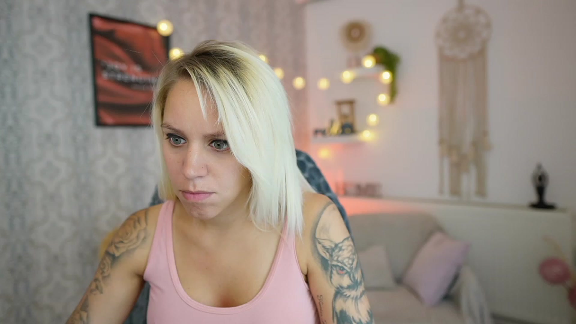 Gallery image thumbnail from Cherry__Blond's myfreecams stream on, 07/28/2023, 09:46 image 1 of 20