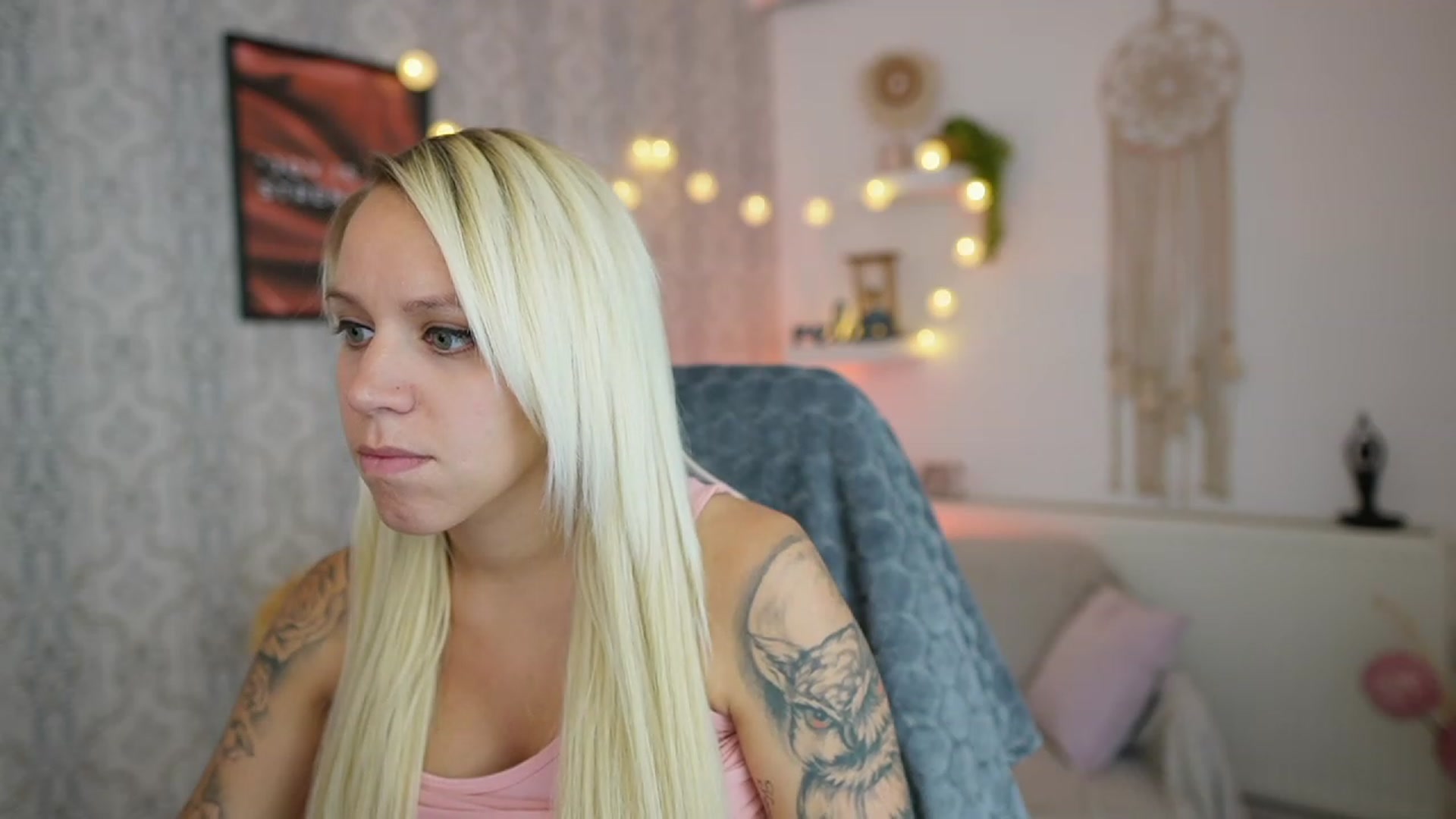 Gallery image thumbnail from Cherry__Blond's myfreecams stream on, 07/28/2023, 11:04 image 16 of 20