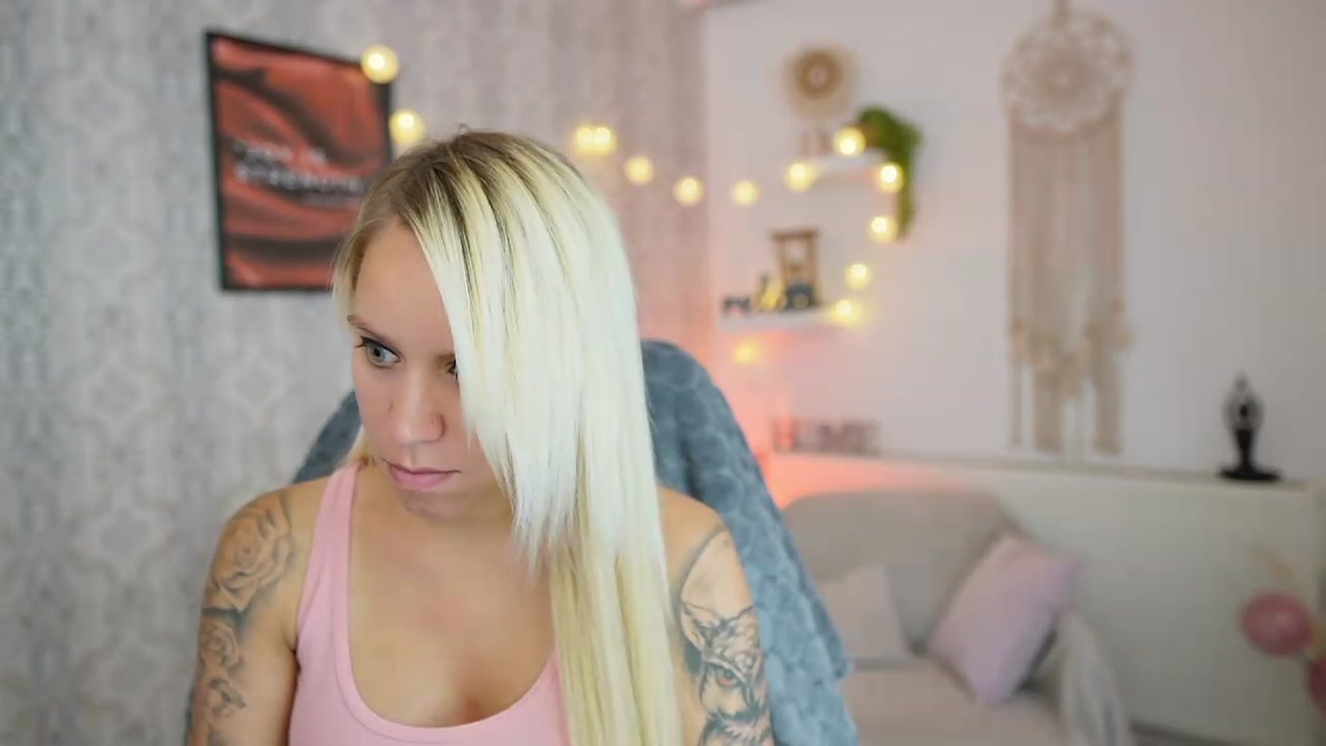 Gallery image thumbnail from Cherry__Blond's myfreecams stream on, 07/28/2023, 11:04 image 19 of 20