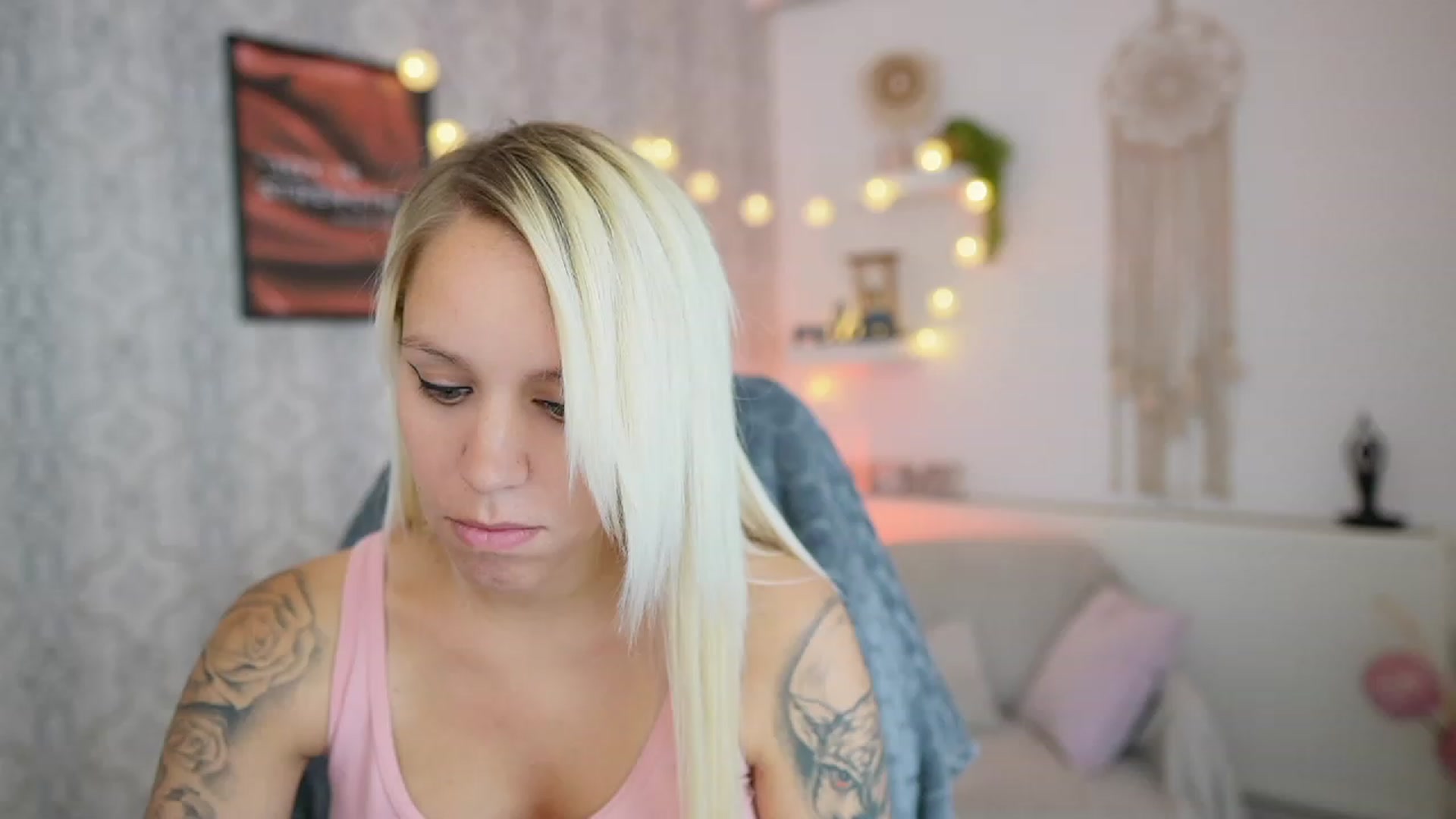 Gallery image thumbnail from Cherry__Blond's myfreecams stream on, 07/28/2023, 11:04 image 4 of 20