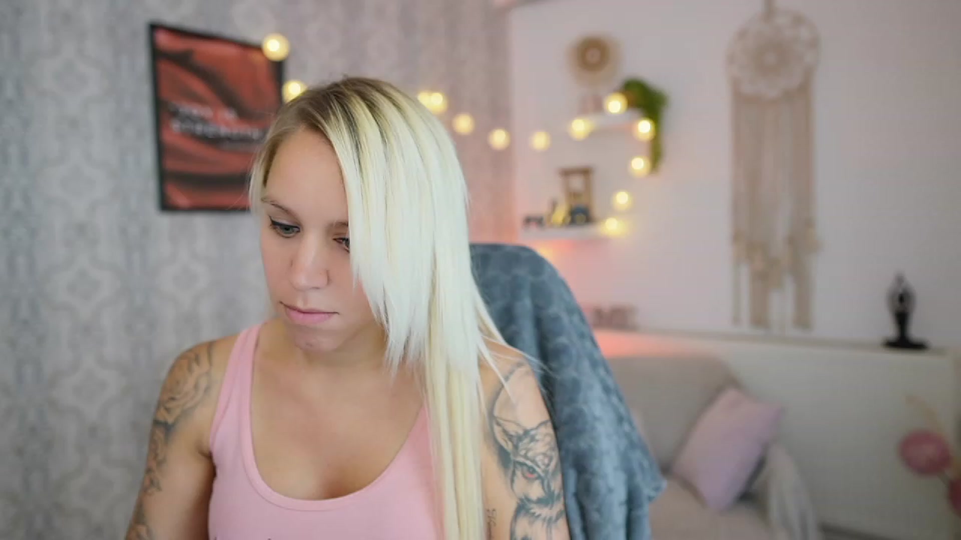 Gallery image thumbnail from Cherry__Blond's myfreecams stream on, 07/28/2023, 11:04 image 1 of 20