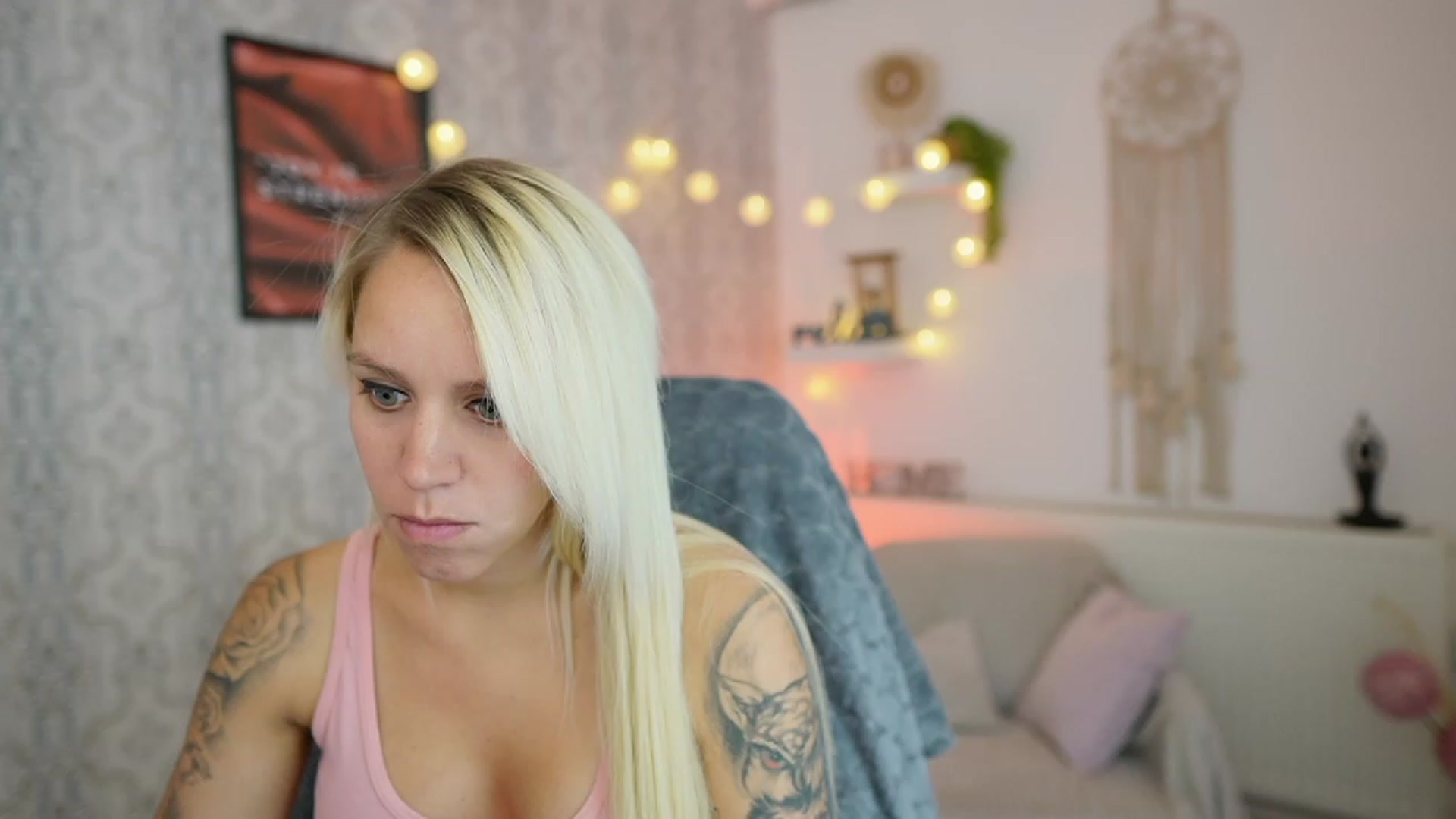 Gallery image thumbnail from Cherry__Blond's myfreecams stream on, 07/28/2023, 12:40 image 2 of 20