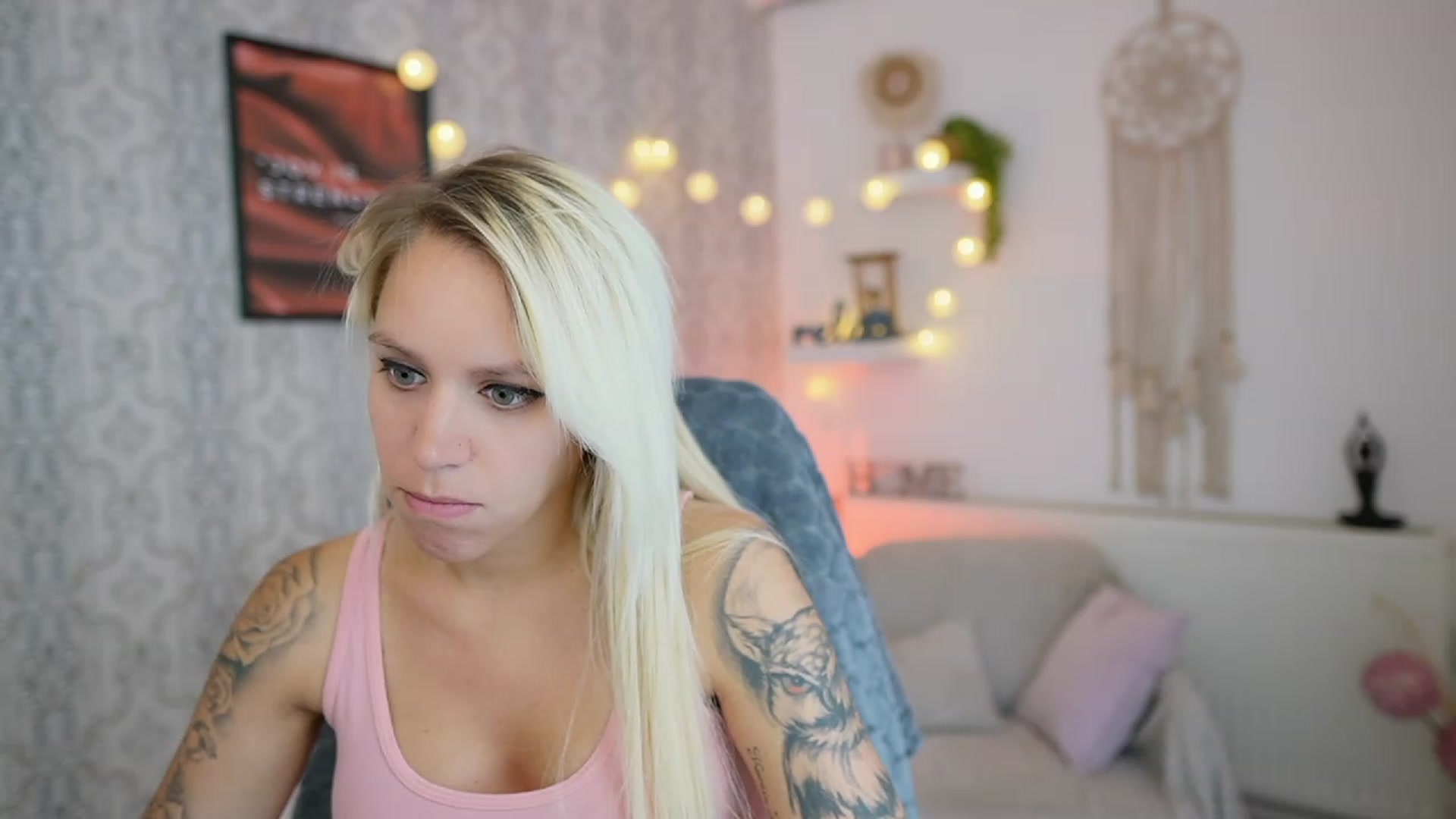 Gallery image thumbnail from Cherry__Blond's myfreecams stream on, 07/28/2023, 12:40 image 9 of 20