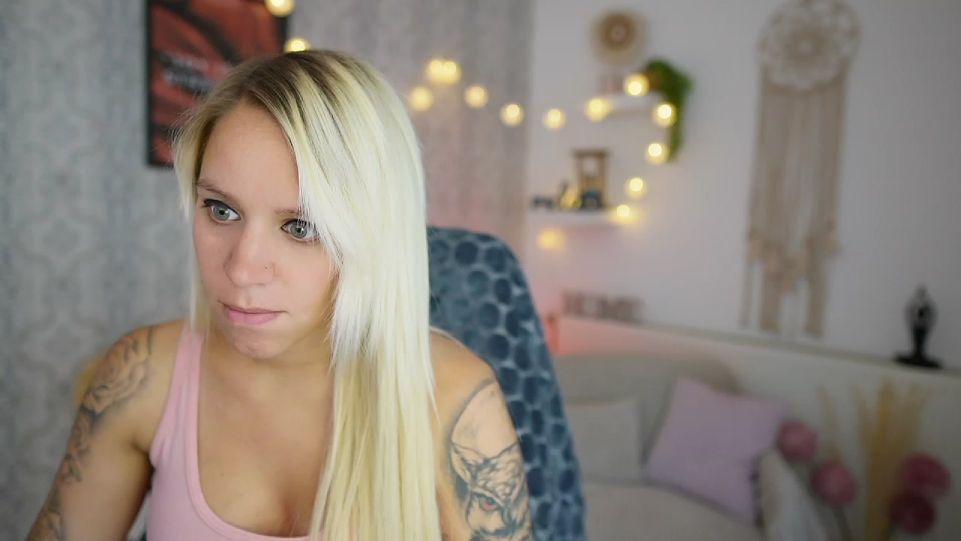 Gallery image thumbnail from Cherry__Blond's myfreecams stream on, 08/01/2023, 09:43 image 5 of 20