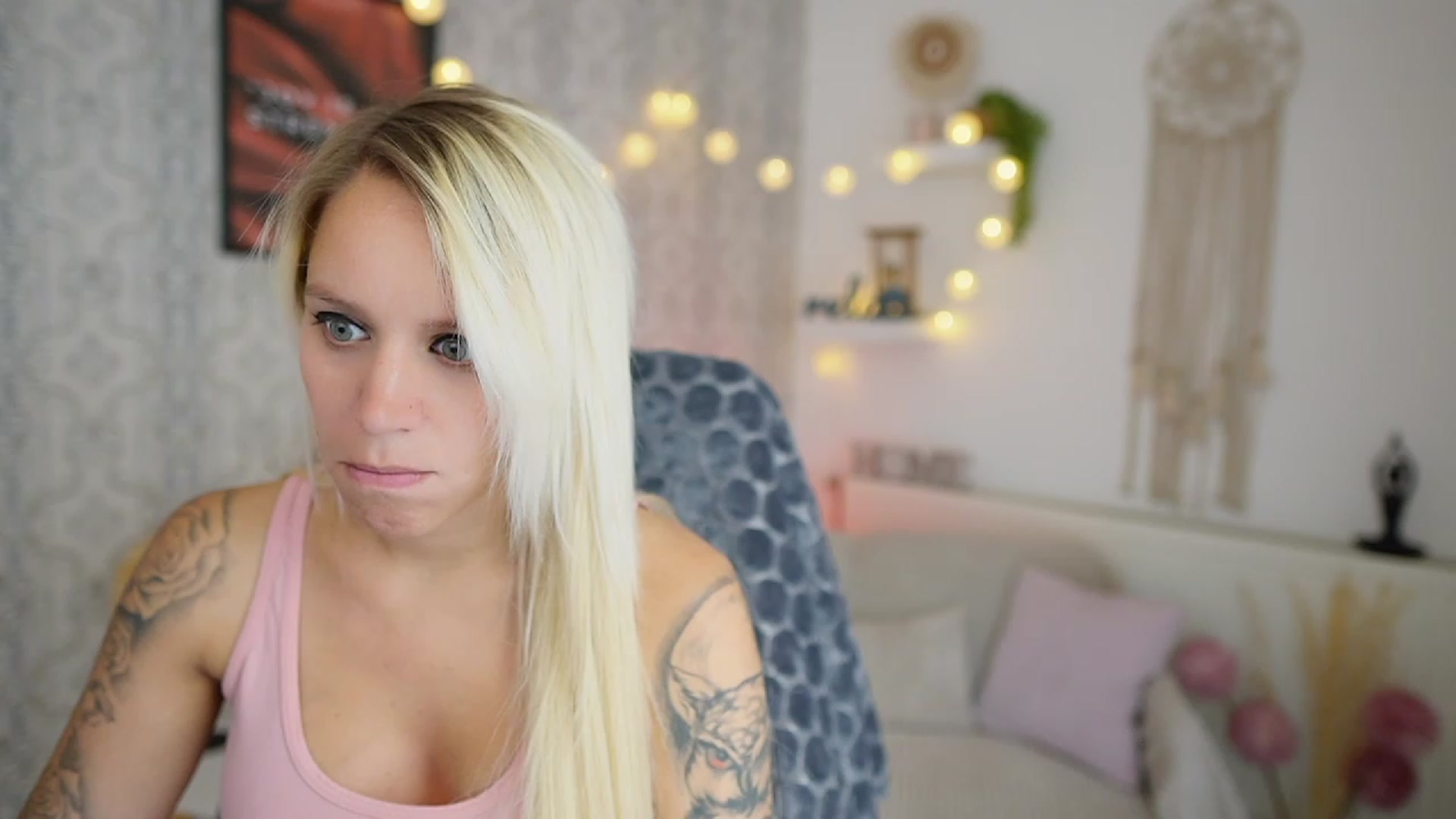 Gallery image thumbnail from Cherry__Blond's myfreecams stream on, 08/01/2023, 12:41 image 1 of 20
