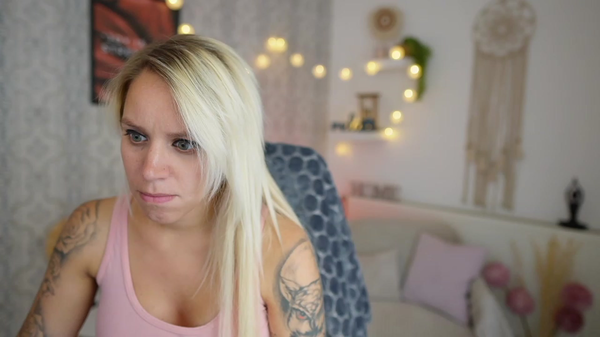 Gallery image thumbnail from Cherry__Blond's myfreecams stream on, 08/01/2023, 12:41 image 6 of 20