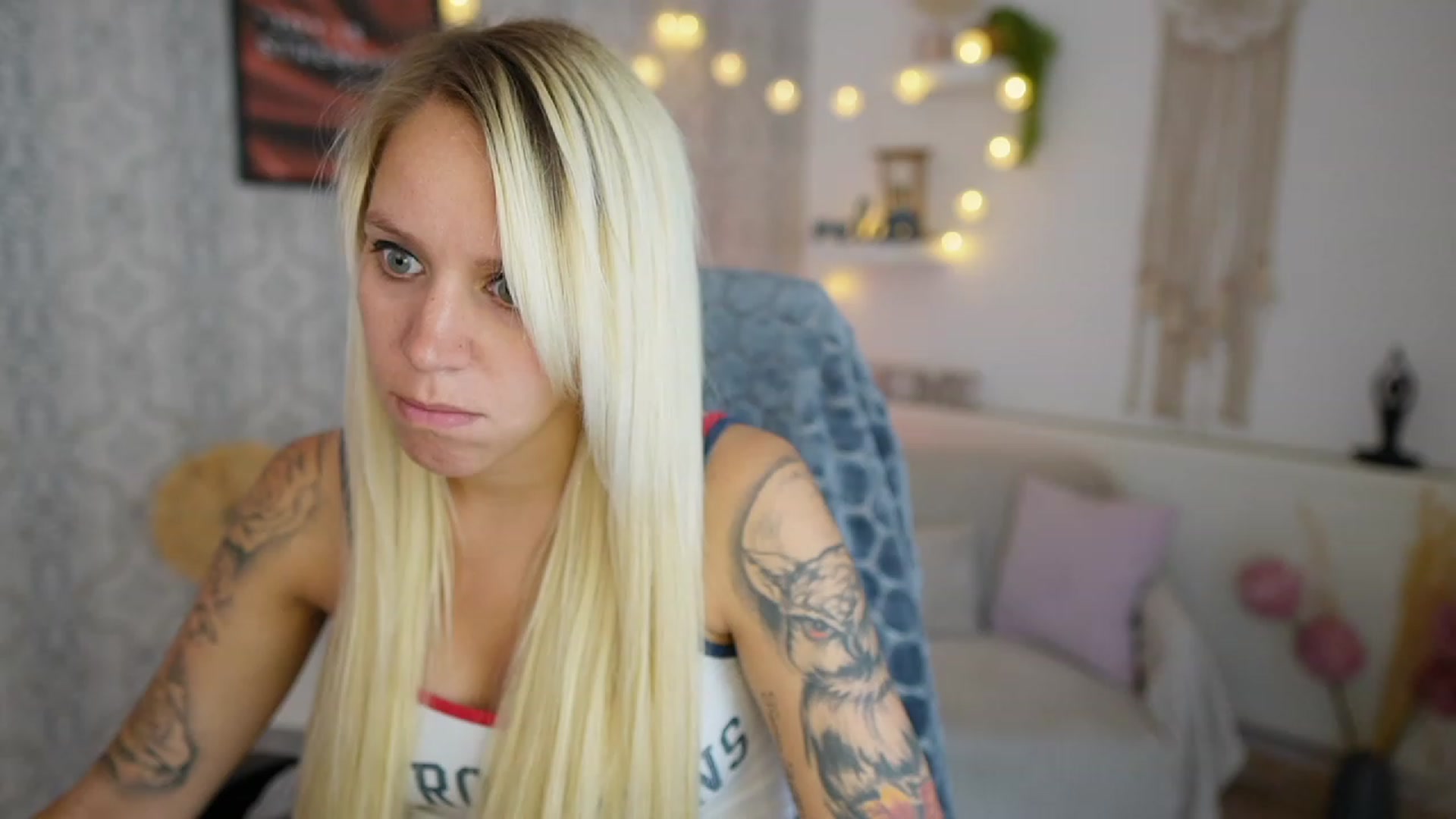 Gallery image thumbnail from Cherry__Blond's myfreecams stream on, 08/03/2023, 12:41 image 11 of 20