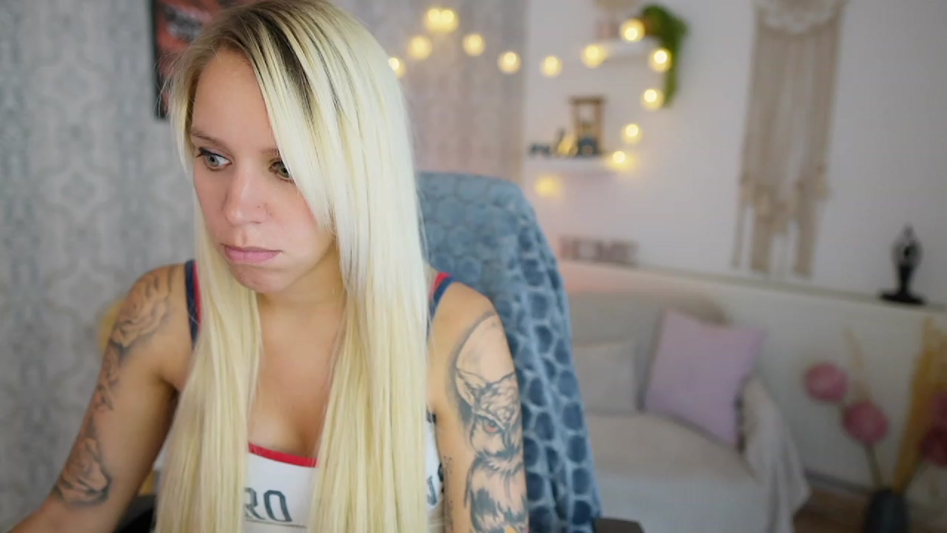 Gallery image thumbnail from Cherry__Blond's myfreecams stream on, 08/03/2023, 12:41 image 16 of 20