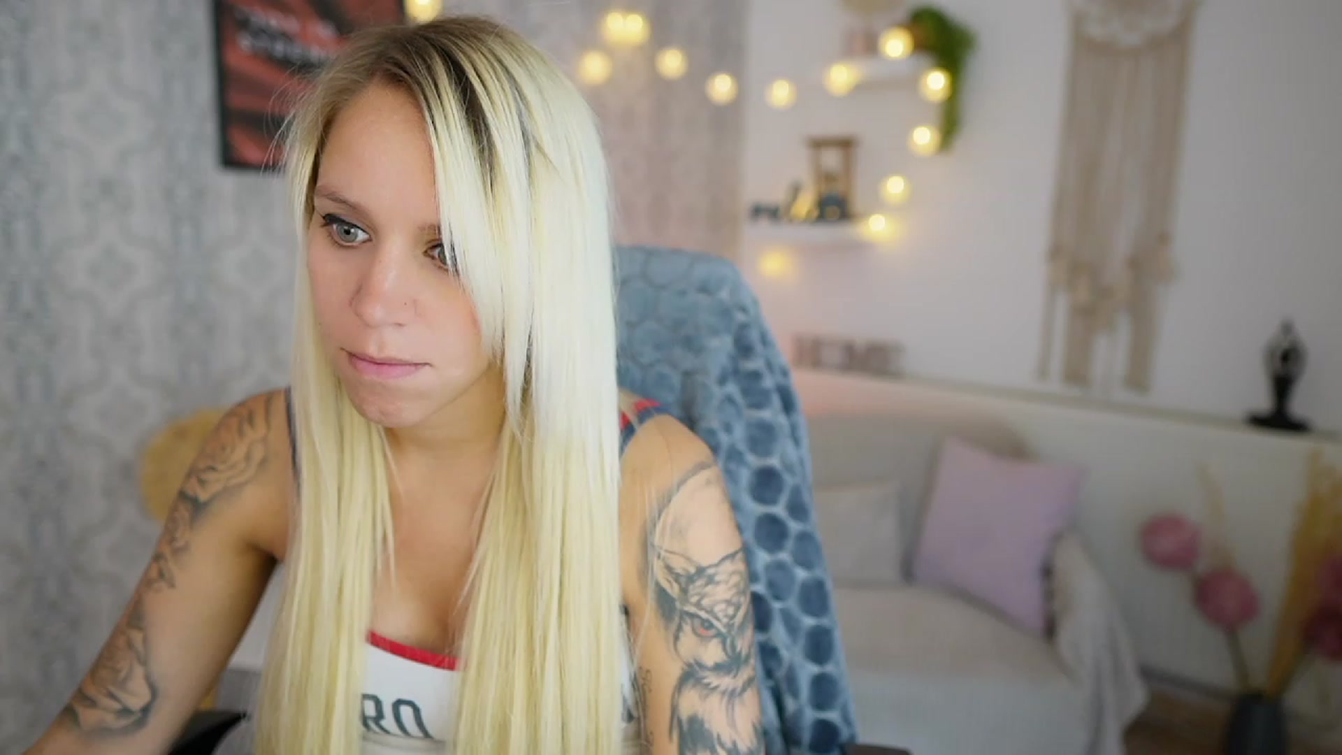 Gallery image thumbnail from Cherry__Blond's myfreecams stream on, 08/03/2023, 12:41 image 4 of 20