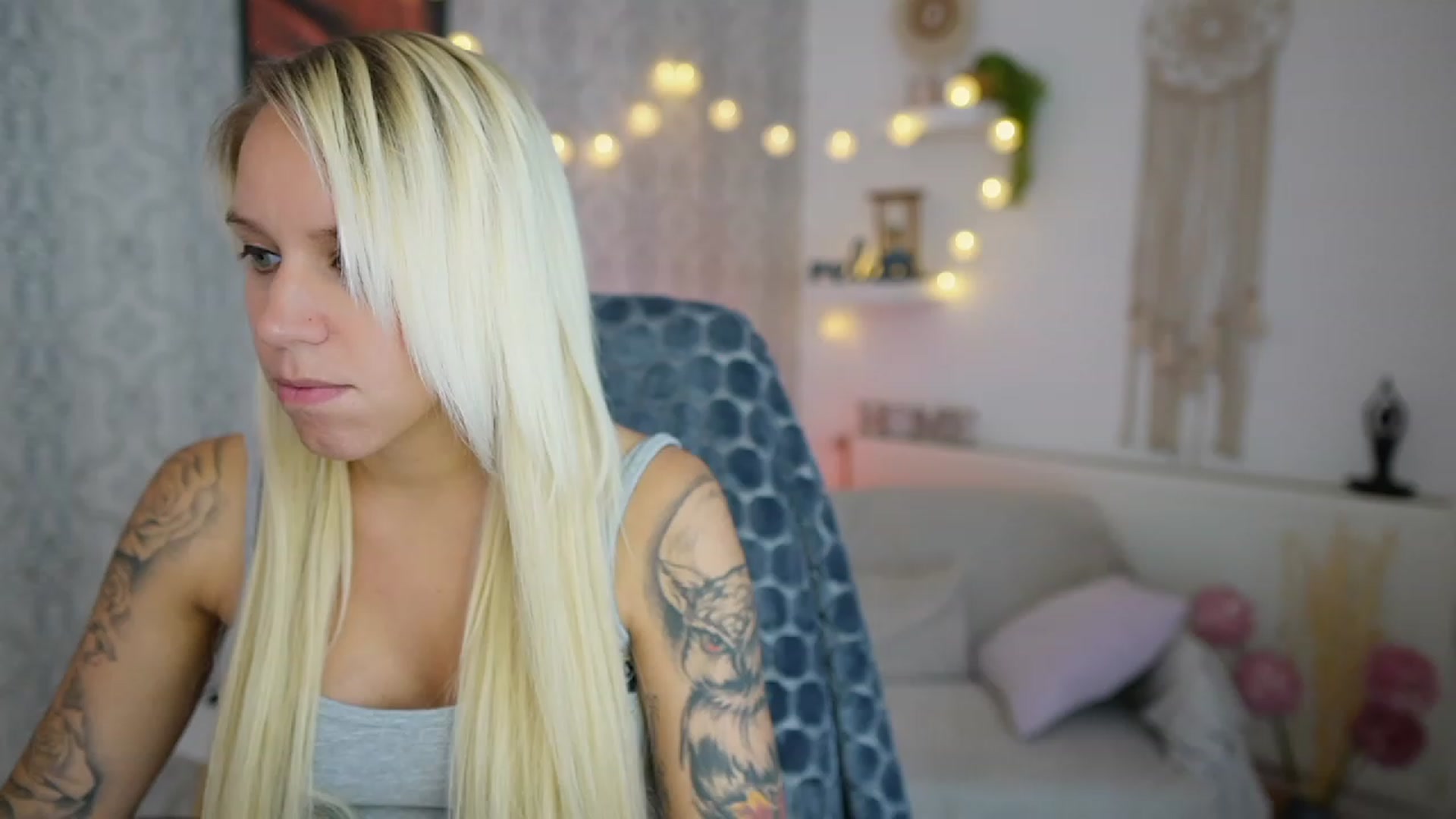 Gallery image thumbnail from Cherry__Blond's myfreecams stream on, 08/04/2023, 11:20 image 4 of 20