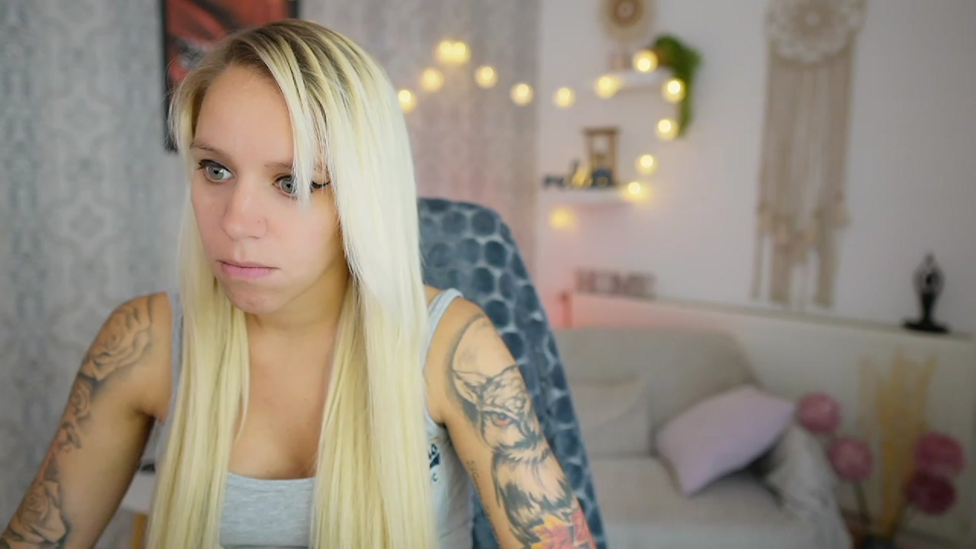 Gallery image thumbnail from Cherry__Blond's myfreecams stream on, 08/04/2023, 11:20 image 5 of 20