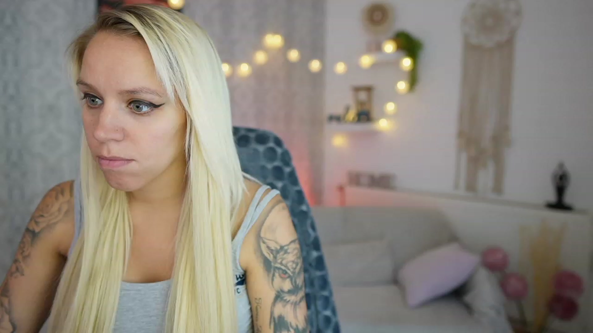Gallery image thumbnail from Cherry__Blond's myfreecams stream on, 08/04/2023, 12:46 image 5 of 20