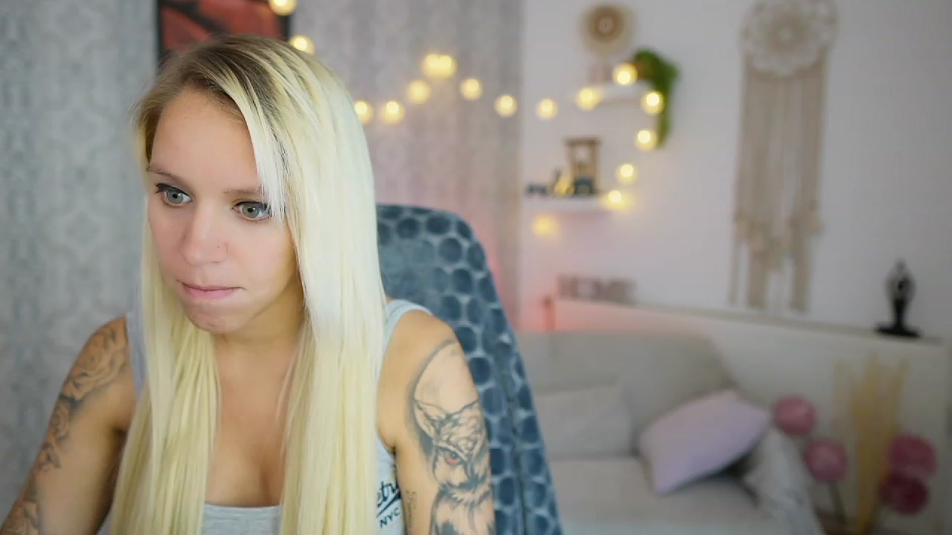 Gallery image thumbnail from Cherry__Blond's myfreecams stream on, 08/04/2023, 12:46 image 6 of 20
