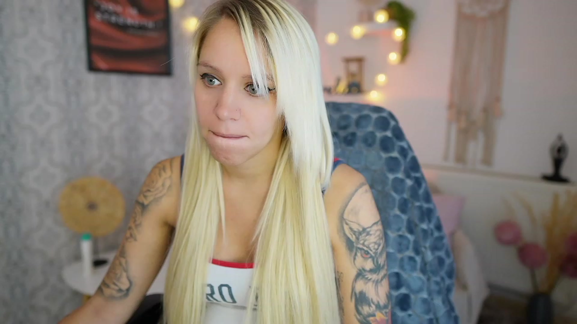Gallery image thumbnail from Cherry__Blond's myfreecams stream on, 08/07/2023, 08:20 image 1 of 20