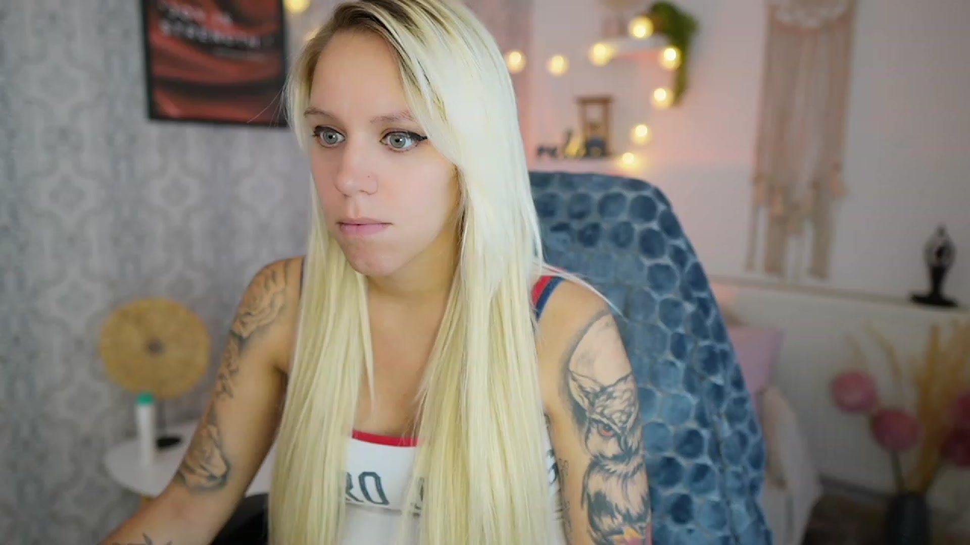 Gallery image thumbnail from Cherry__Blond's myfreecams stream on, 08/07/2023, 08:20 image 5 of 20