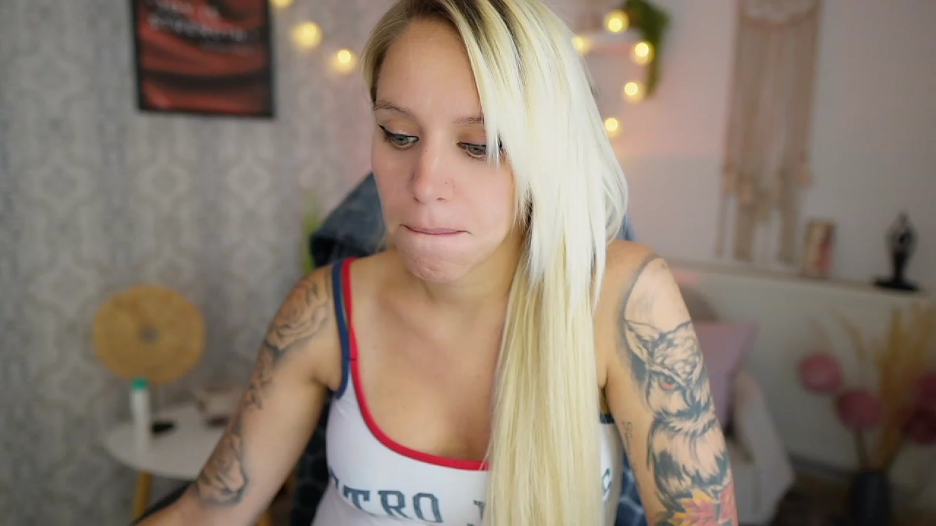 Gallery image thumbnail from Cherry__Blond's myfreecams stream on, 08/07/2023, 12:50 image 19 of 20