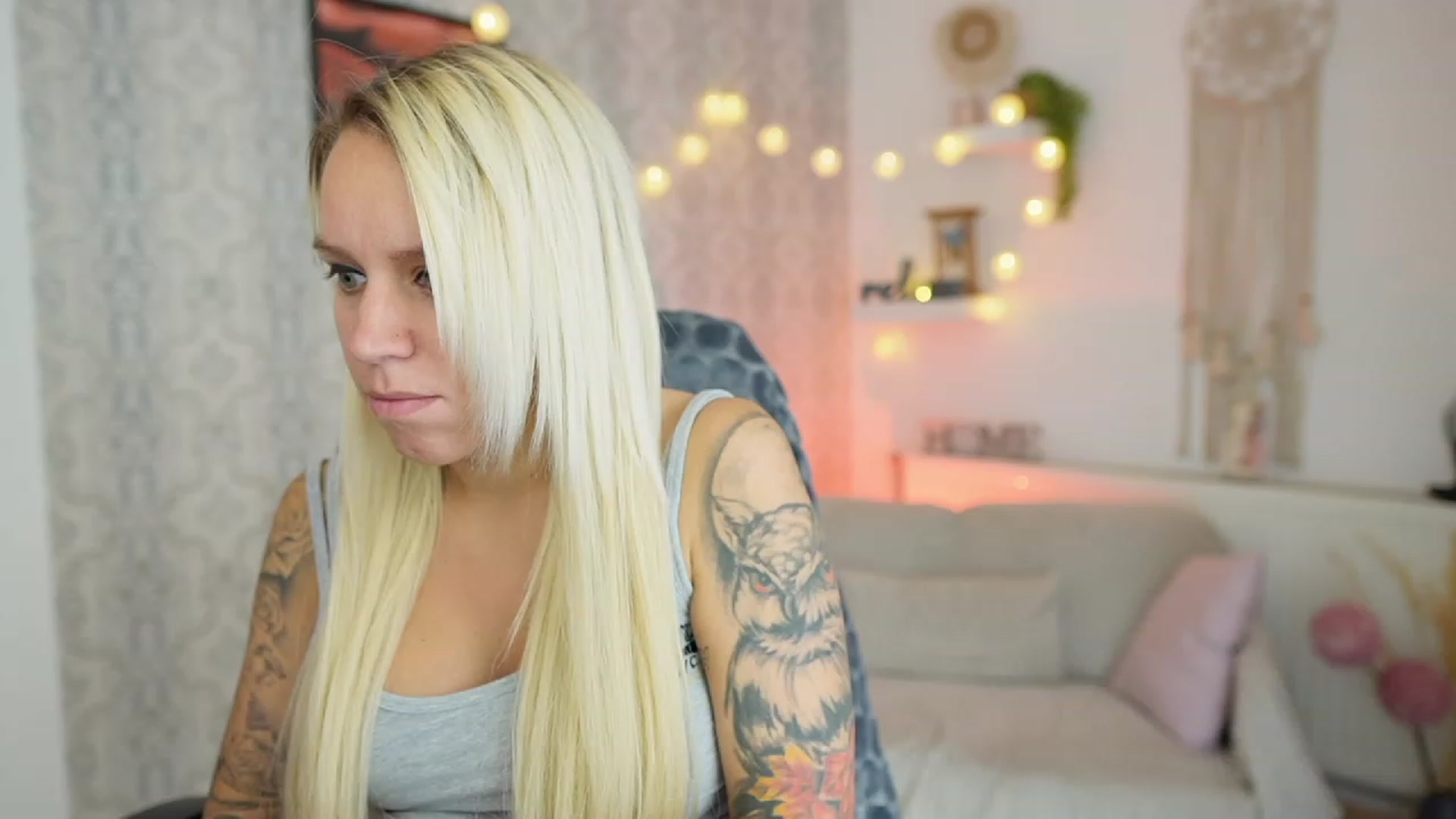 Gallery image thumbnail from Cherry__Blond's myfreecams stream on, 08/09/2023, 09:05 image 11 of 20