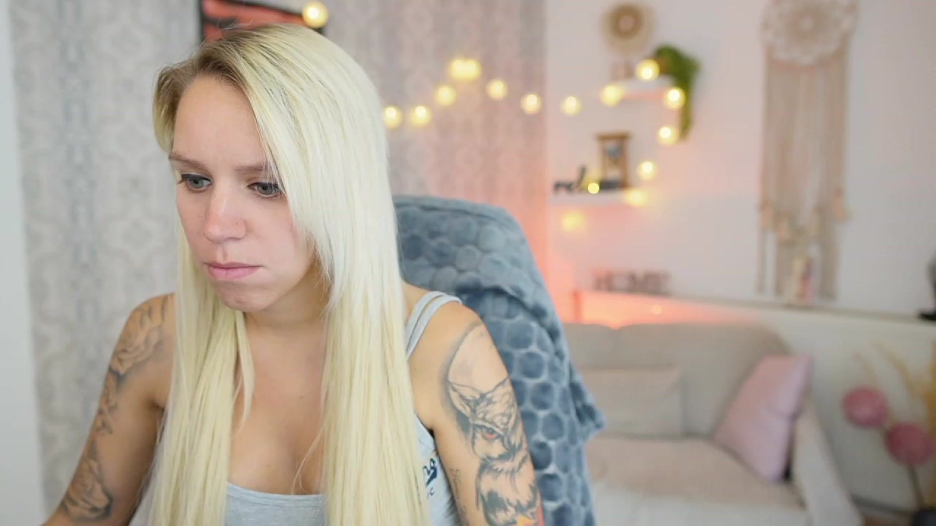 Gallery image thumbnail from Cherry__Blond's myfreecams stream on, 08/09/2023, 10:56 image 18 of 20