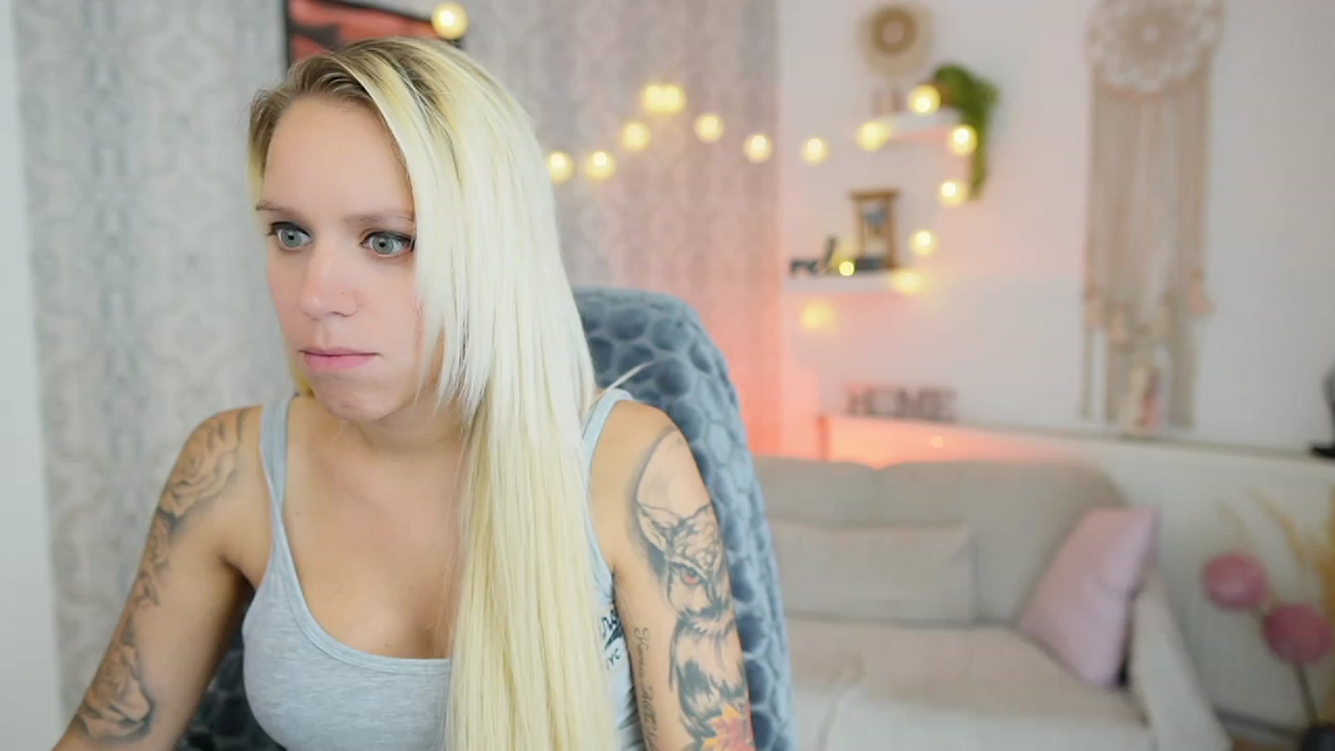 Gallery image thumbnail from Cherry__Blond's myfreecams stream on, 08/09/2023, 12:45 image 15 of 20