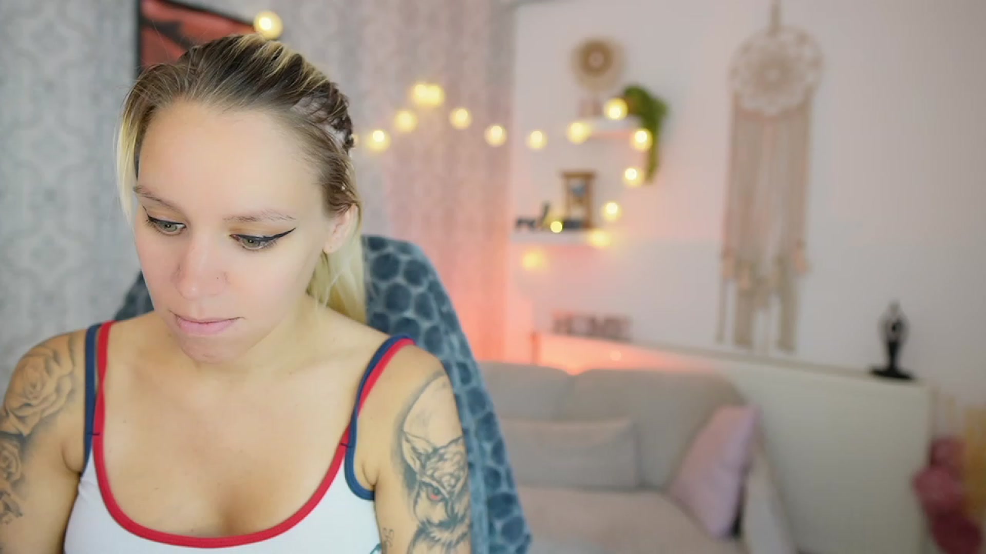 Gallery image thumbnail from Cherry__Blond's myfreecams stream on, 08/10/2023, 08:48 image 20 of 20