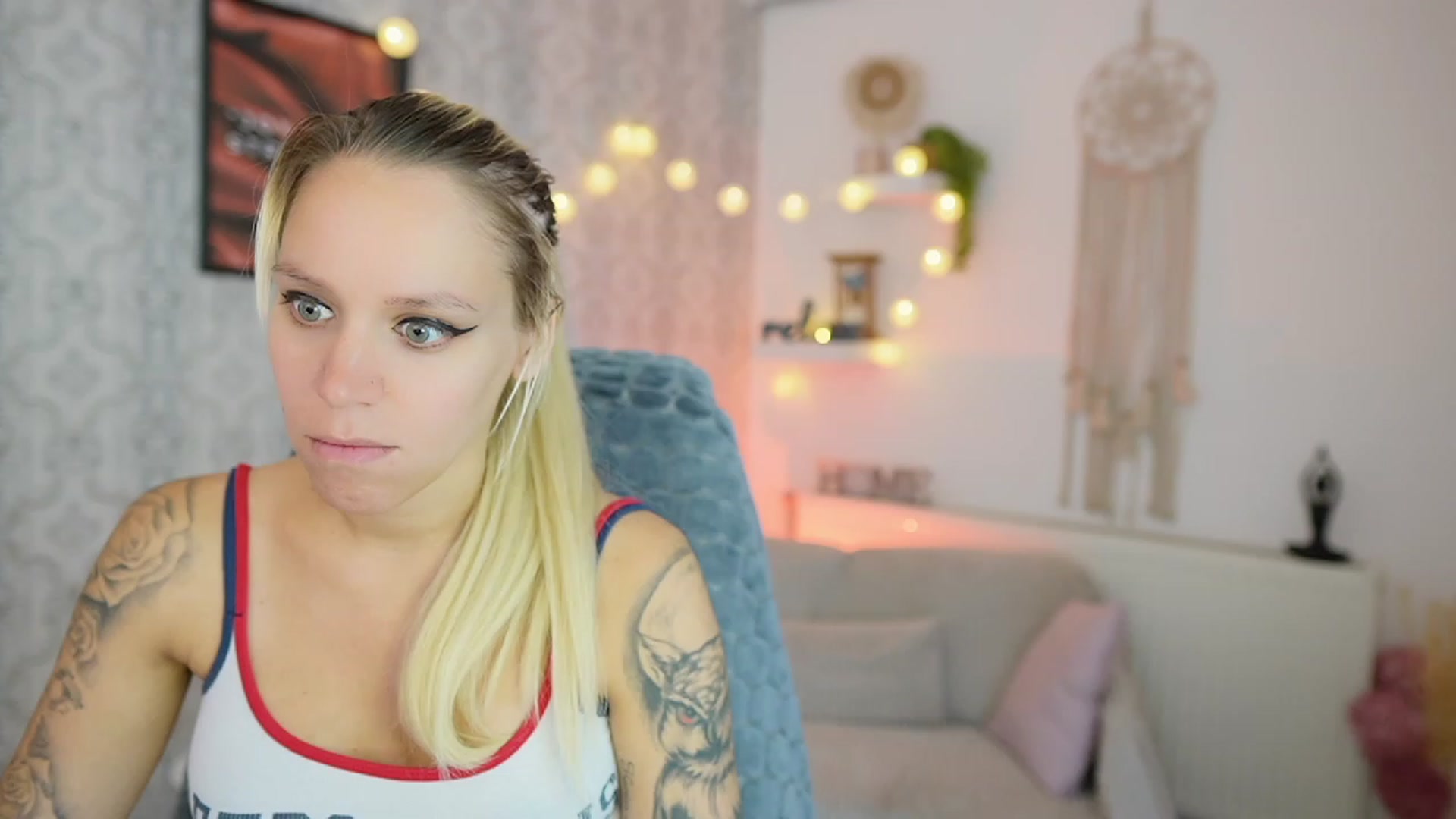 Gallery image thumbnail from Cherry__Blond's myfreecams stream on, 08/10/2023, 10:56 image 18 of 20