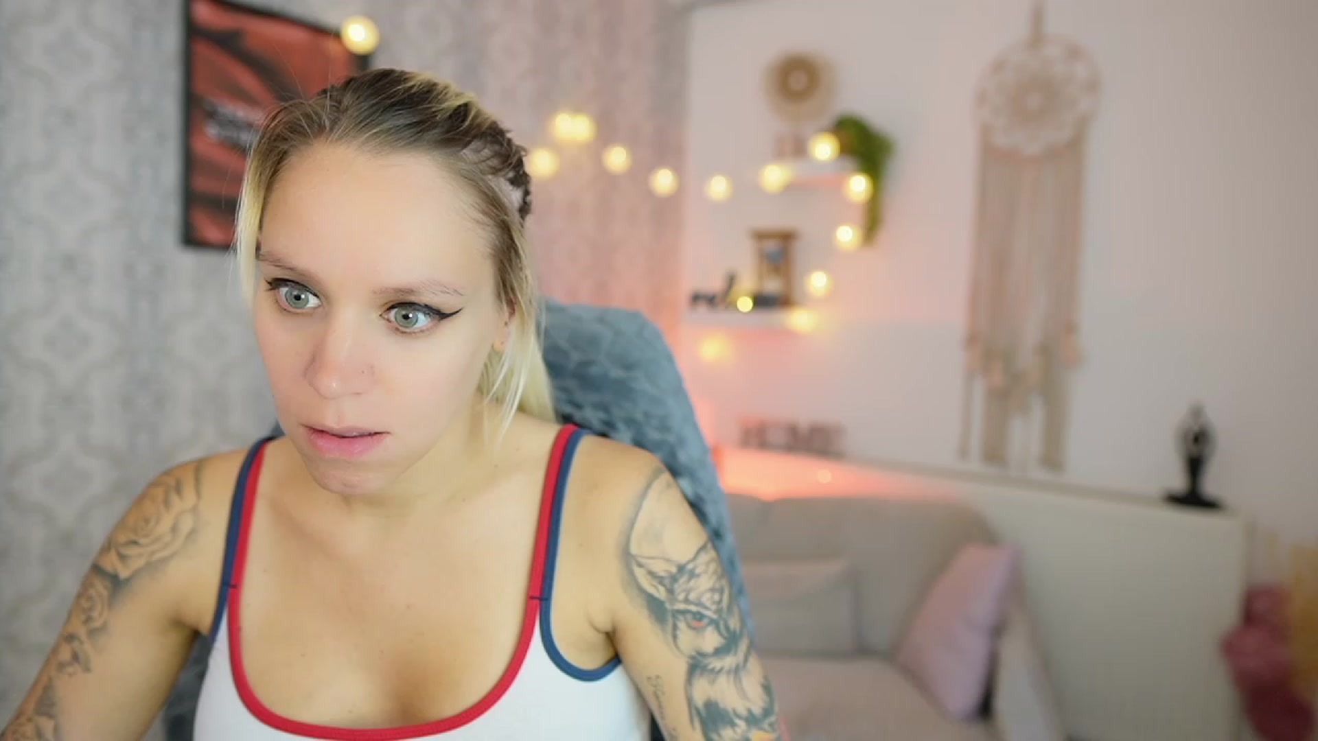 Gallery image thumbnail from Cherry__Blond's myfreecams stream on, 08/10/2023, 12:38 image 10 of 20