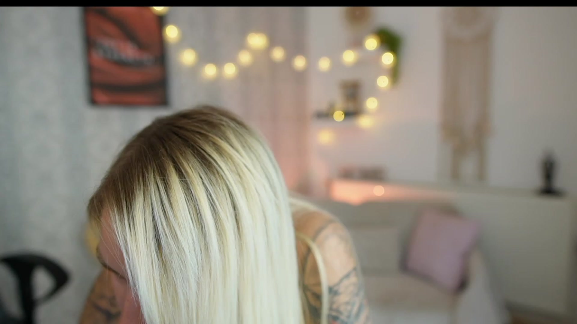 Gallery image thumbnail from Cherry__Blond's myfreecams stream on, 08/16/2023, 09:10 image 10 of 20