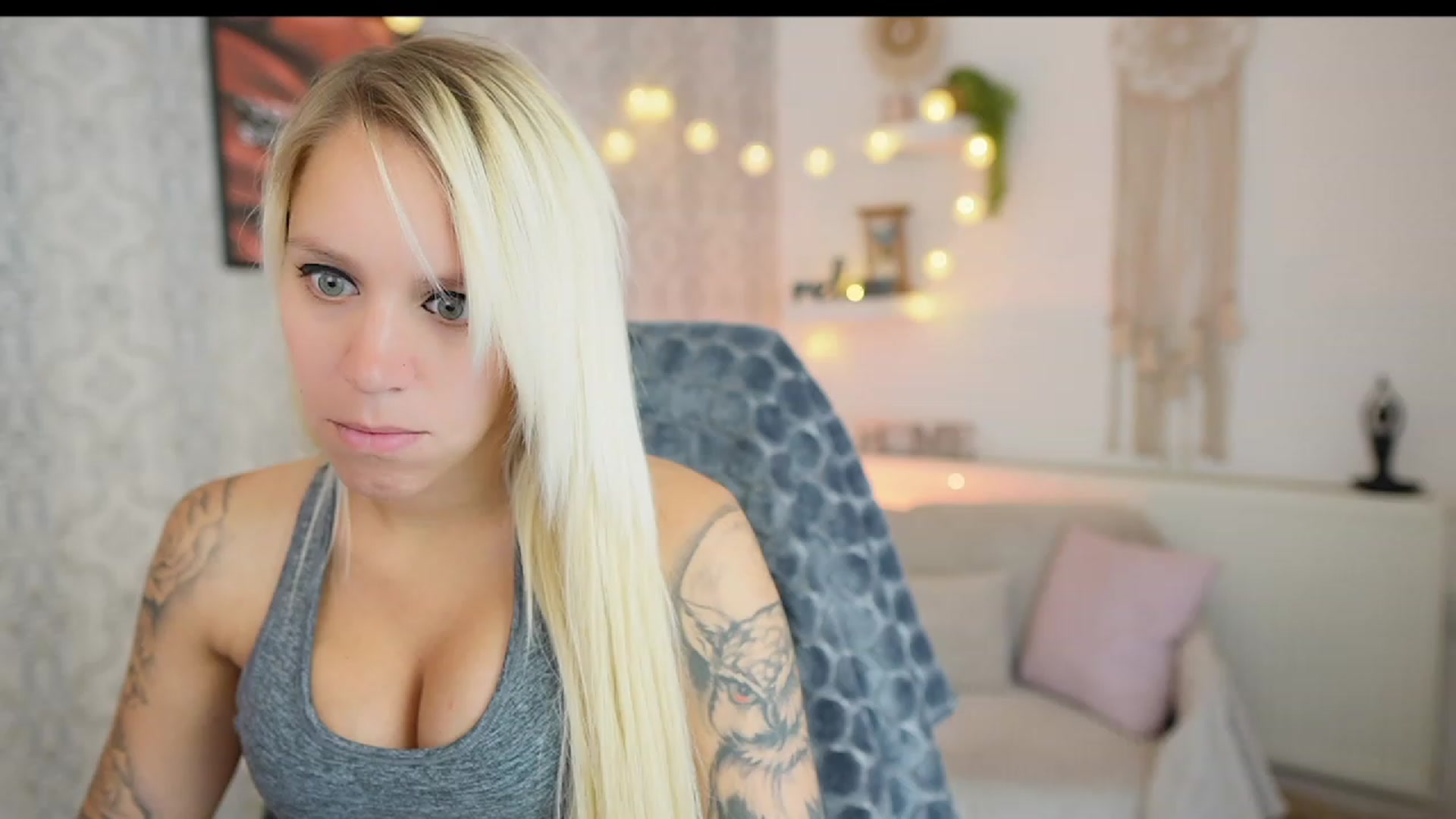 Gallery image thumbnail from Cherry__Blond's myfreecams stream on, 08/16/2023, 09:10 image 13 of 20