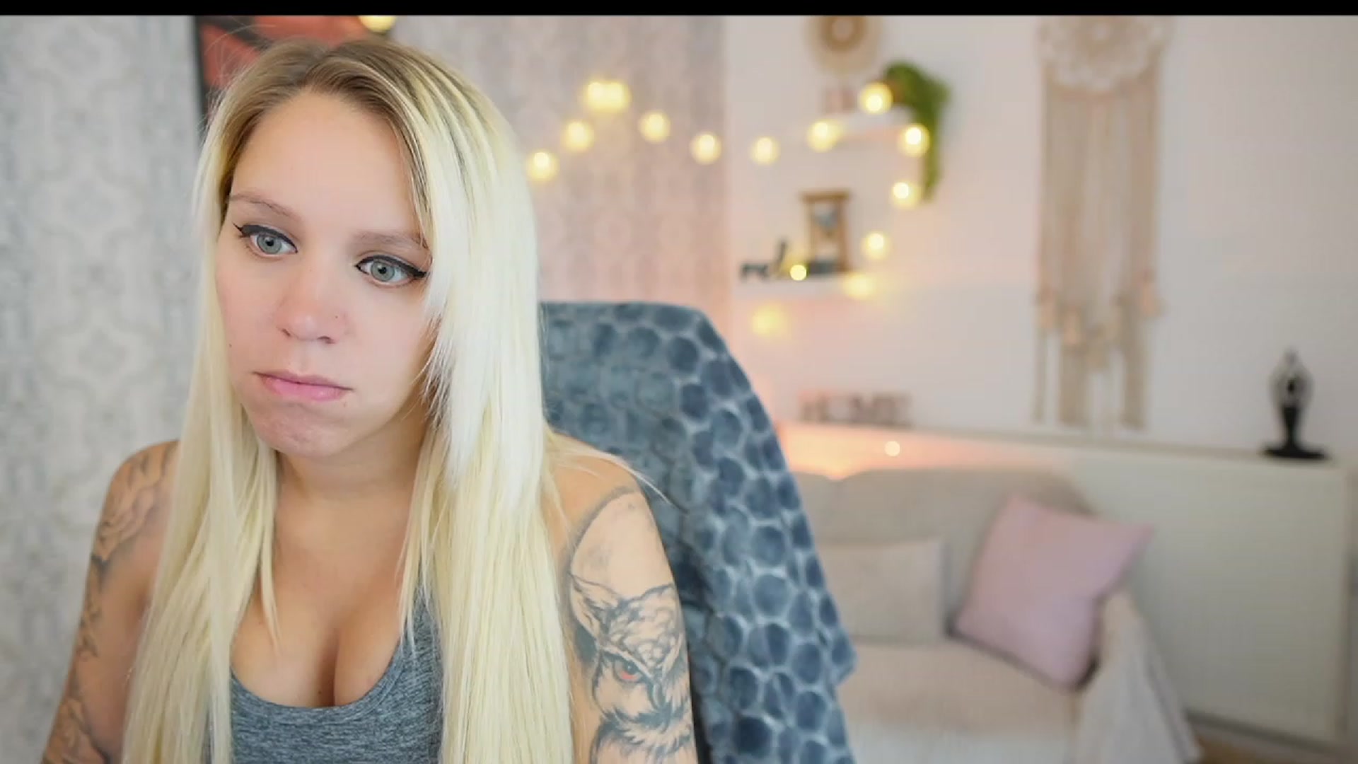 Gallery image thumbnail from Cherry__Blond's myfreecams stream on, 08/16/2023, 09:50 image 16 of 20