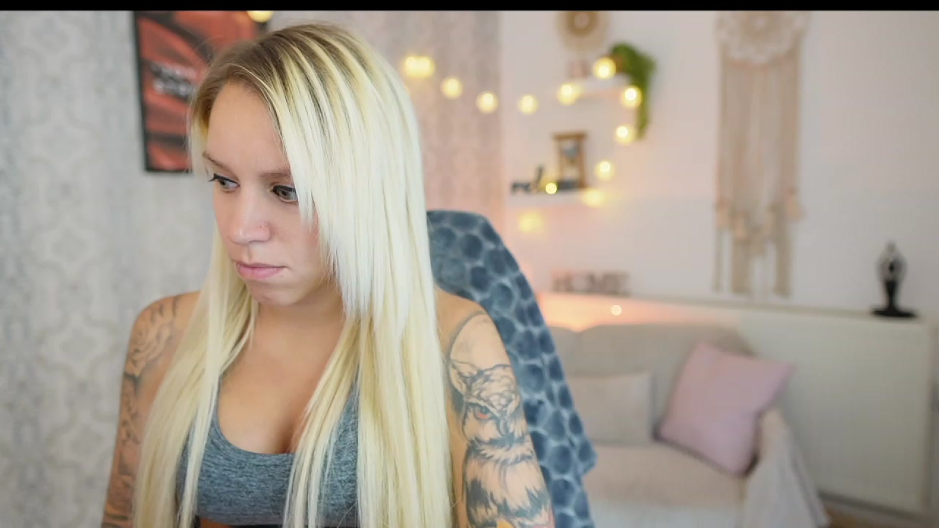 Gallery image thumbnail from Cherry__Blond's myfreecams stream on, 08/16/2023, 09:50 image 20 of 20
