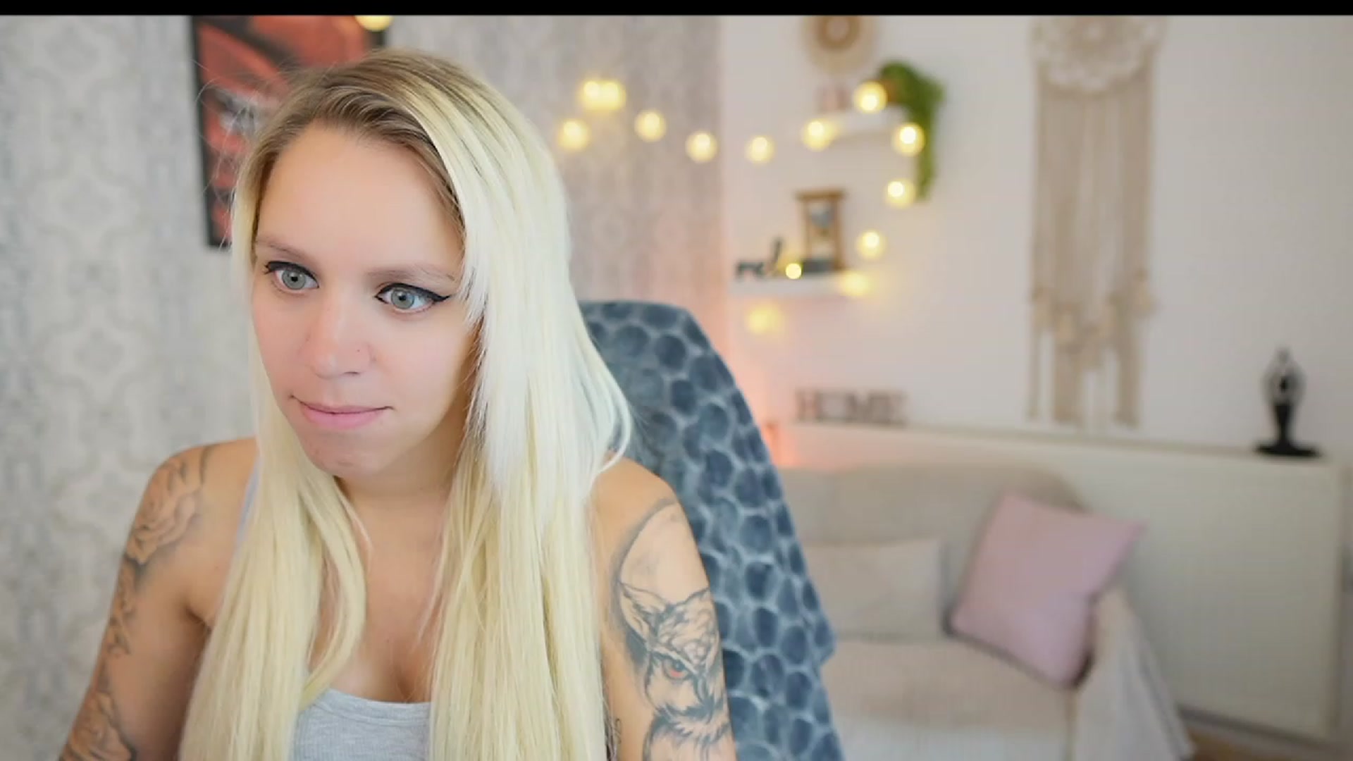 Gallery image thumbnail from Cherry__Blond's myfreecams stream on, 08/16/2023, 12:29 image 3 of 20