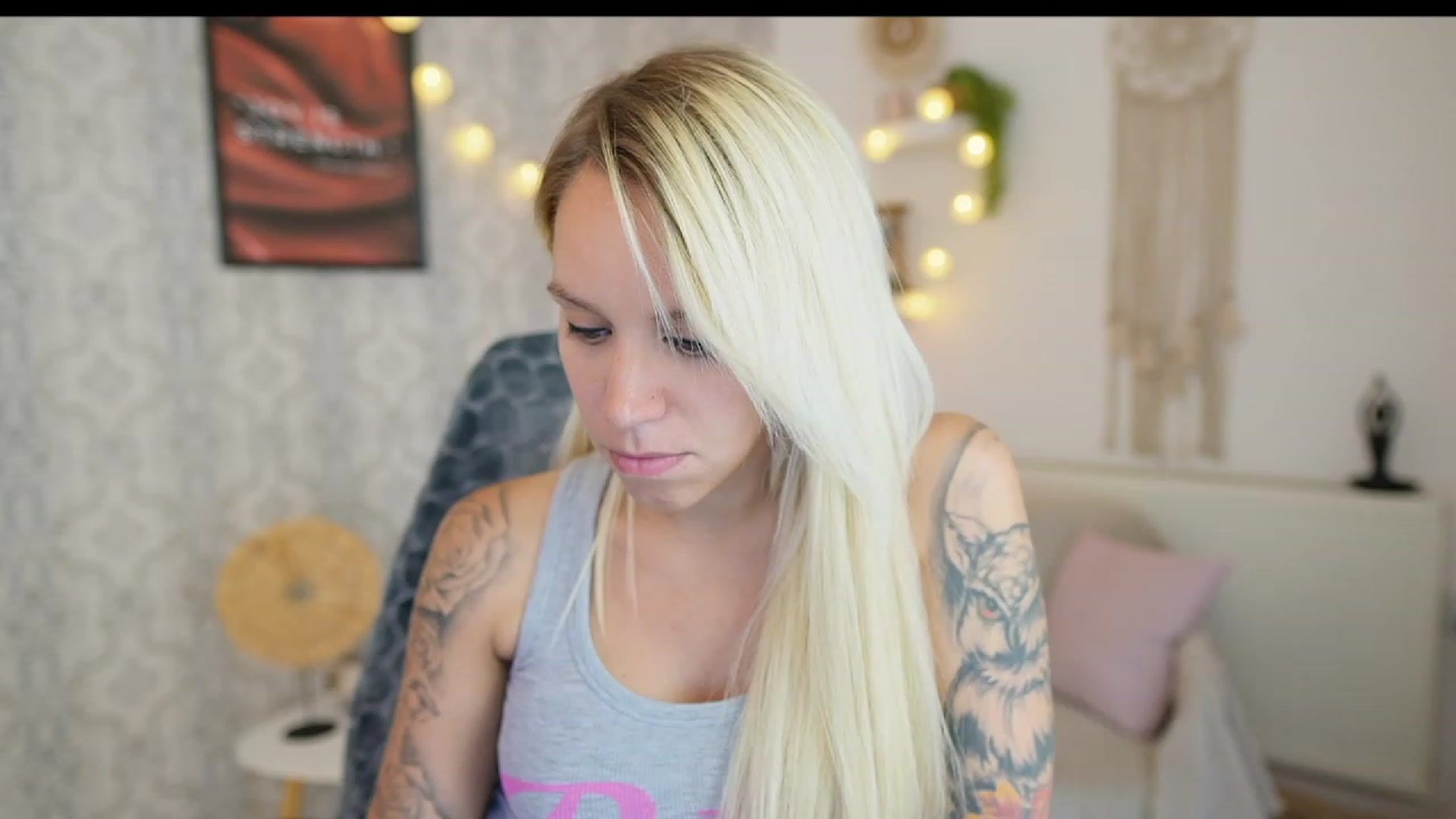 Gallery image thumbnail from Cherry__Blond's myfreecams stream on, 08/16/2023, 12:50 image 18 of 20