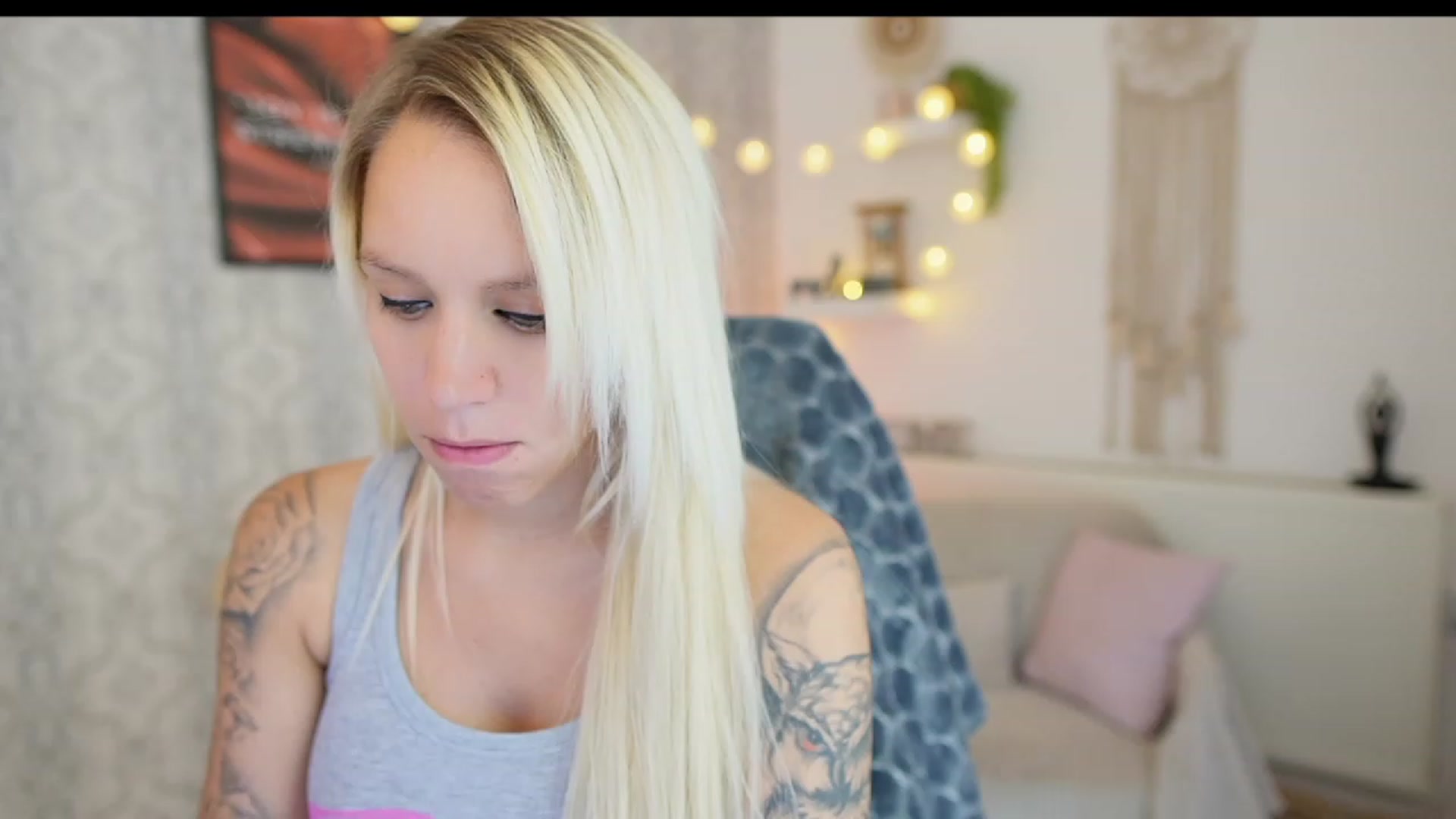 Gallery image thumbnail from Cherry__Blond's myfreecams stream on, 08/16/2023, 12:50 image 4 of 20