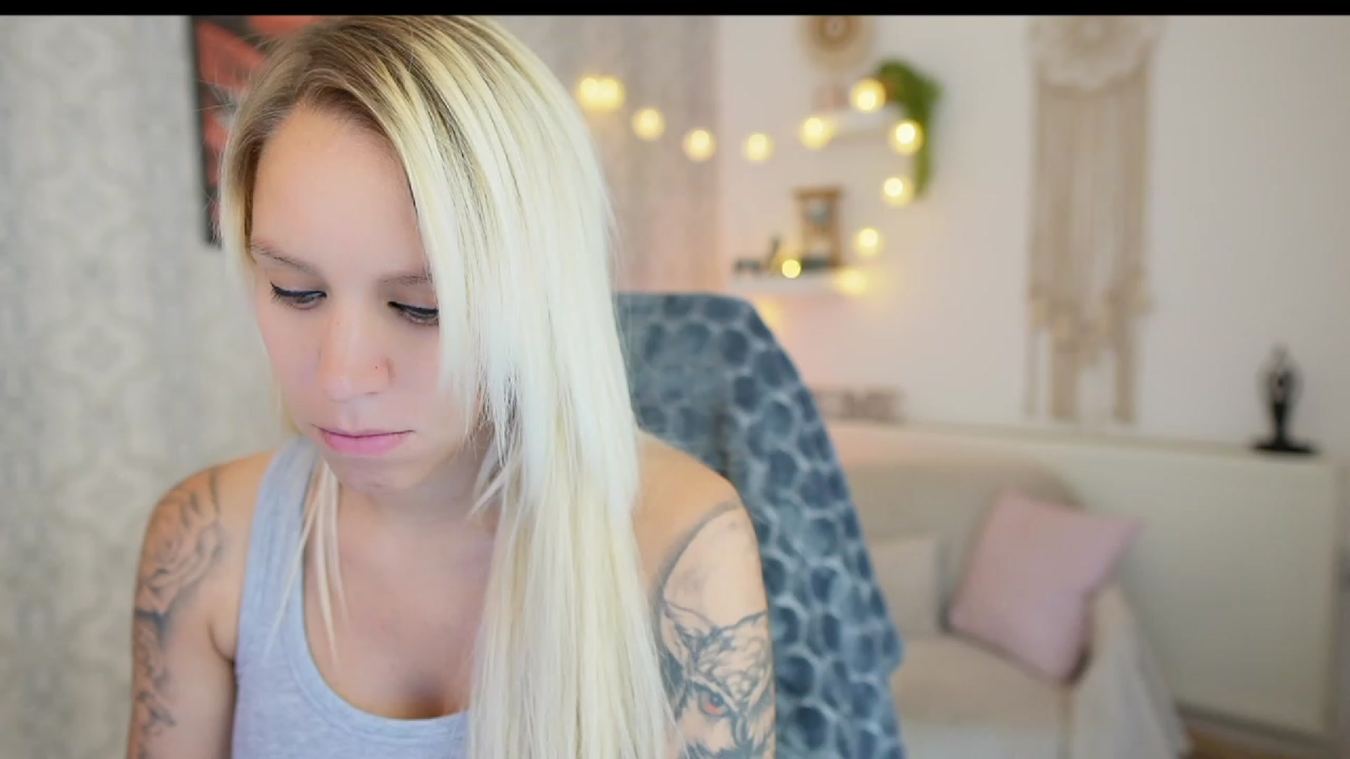 Gallery image thumbnail from Cherry__Blond's myfreecams stream on, 08/16/2023, 12:50 image 5 of 20