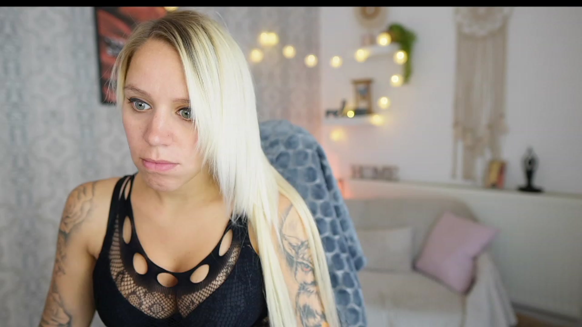 Gallery image thumbnail from Cherry__Blond's myfreecams stream on, 08/17/2023, 09:49 image 13 of 20