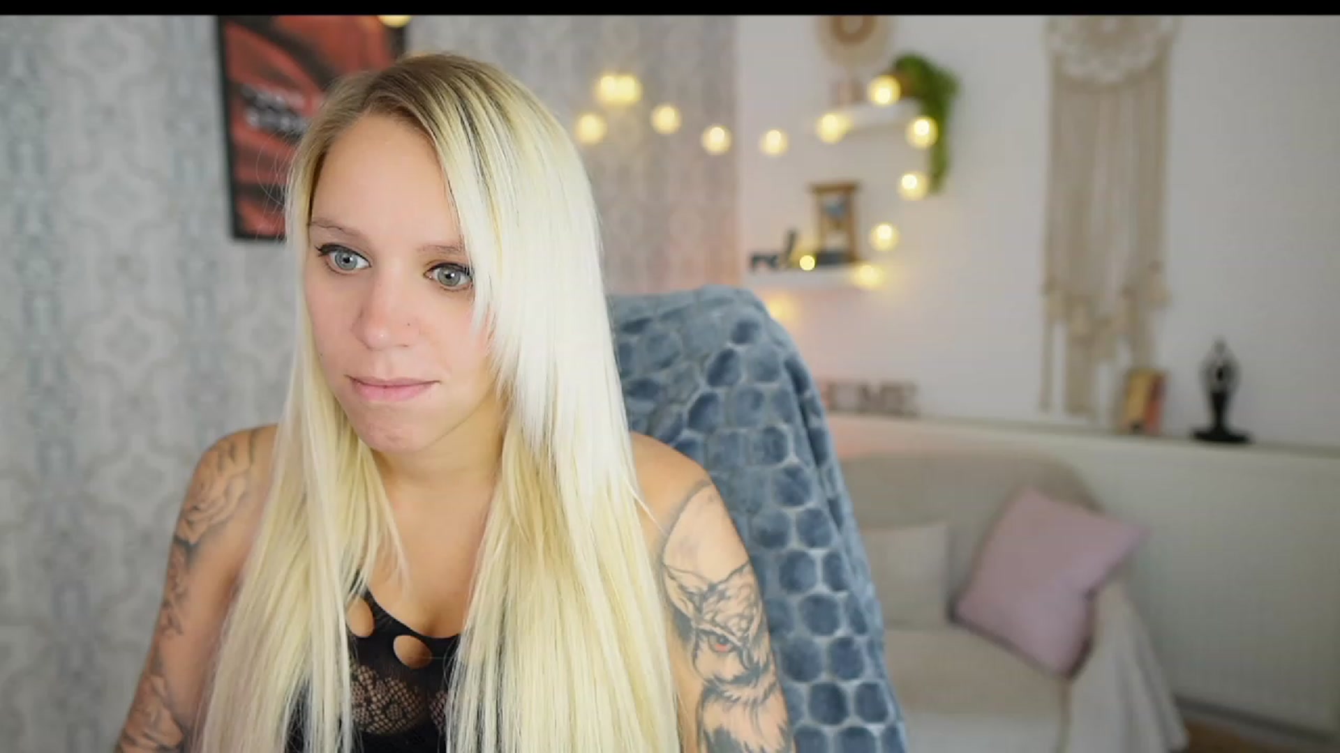 Gallery image thumbnail from Cherry__Blond's myfreecams stream on, 08/17/2023, 10:35 image 5 of 20
