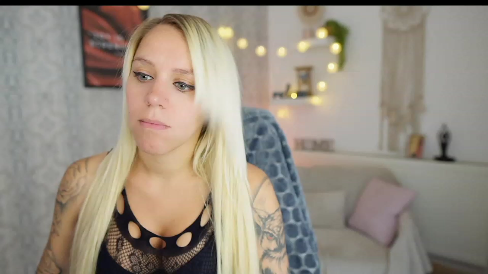 Gallery image thumbnail from Cherry__Blond's myfreecams stream on, 08/17/2023, 10:35 image 19 of 20