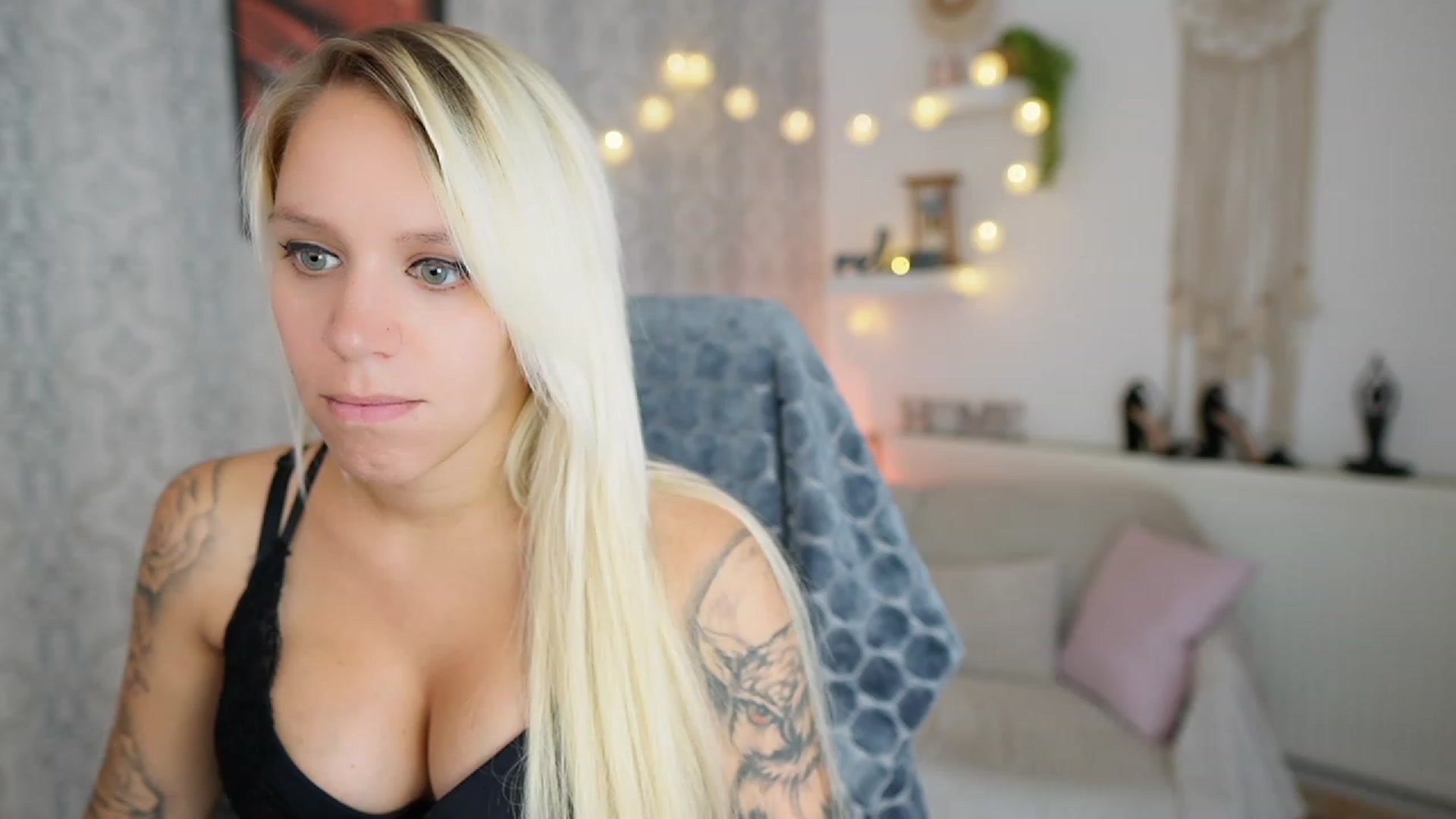 Gallery image thumbnail from Cherry__Blond's myfreecams stream on, 08/19/2023, 10:56 image 10 of 20