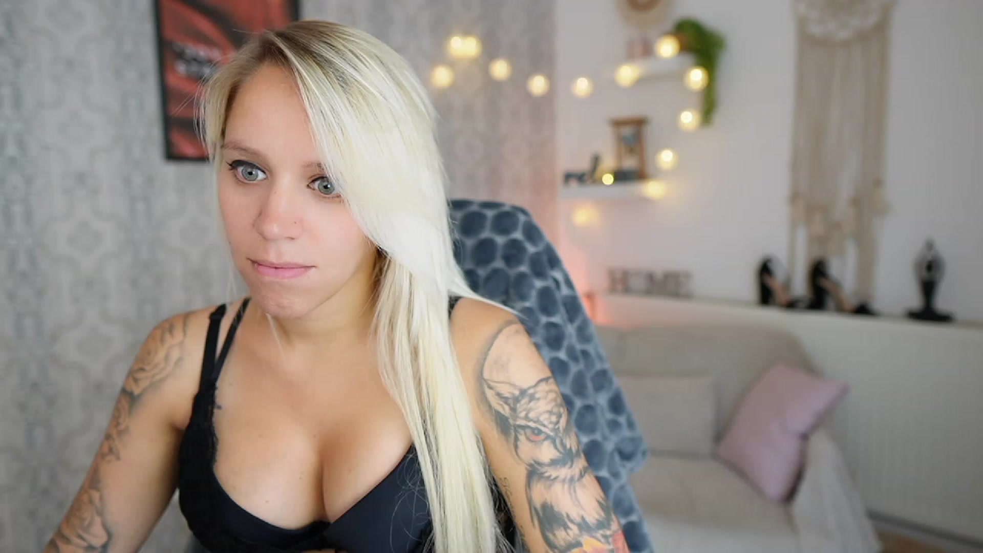 Gallery image thumbnail from Cherry__Blond's myfreecams stream on, 08/19/2023, 12:37 image 12 of 20