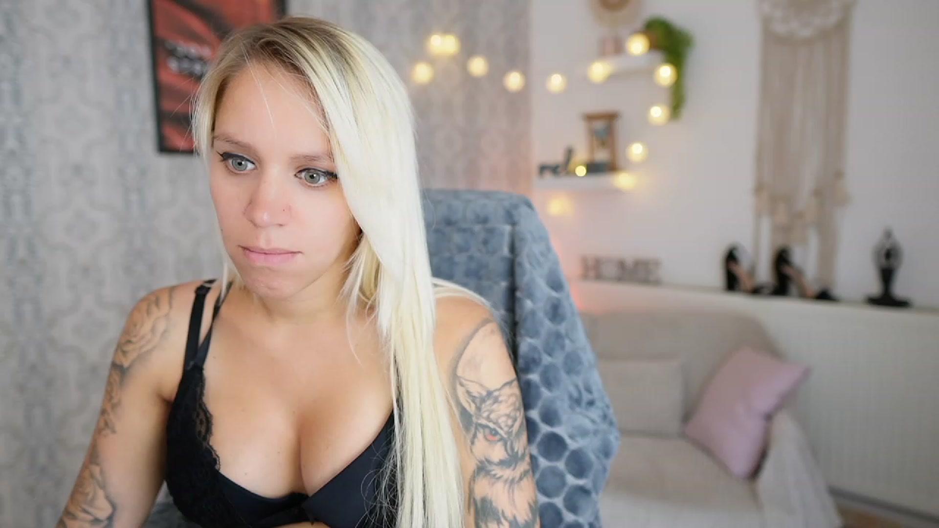 Gallery image thumbnail from Cherry__Blond's myfreecams stream on, 08/19/2023, 12:37 image 1 of 20