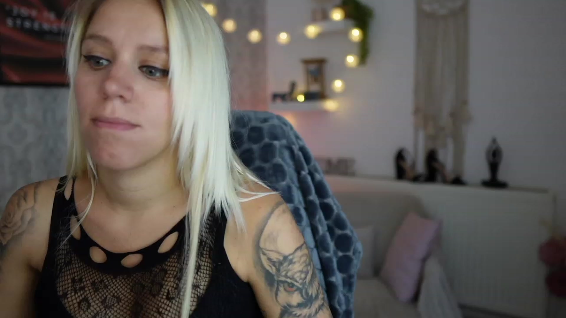 Gallery image thumbnail from Cherry__Blond's myfreecams stream on, 08/20/2023, 12:08 image 19 of 20