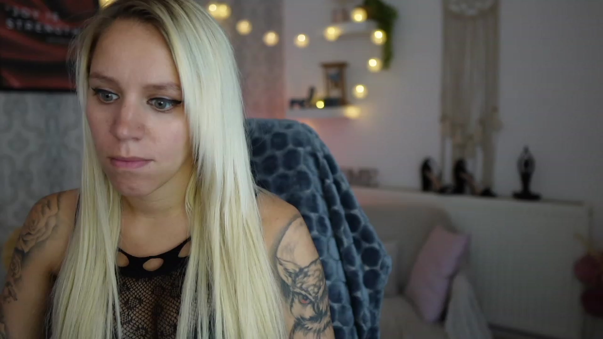 Gallery image thumbnail from Cherry__Blond's myfreecams stream on, 08/20/2023, 12:08 image 17 of 20
