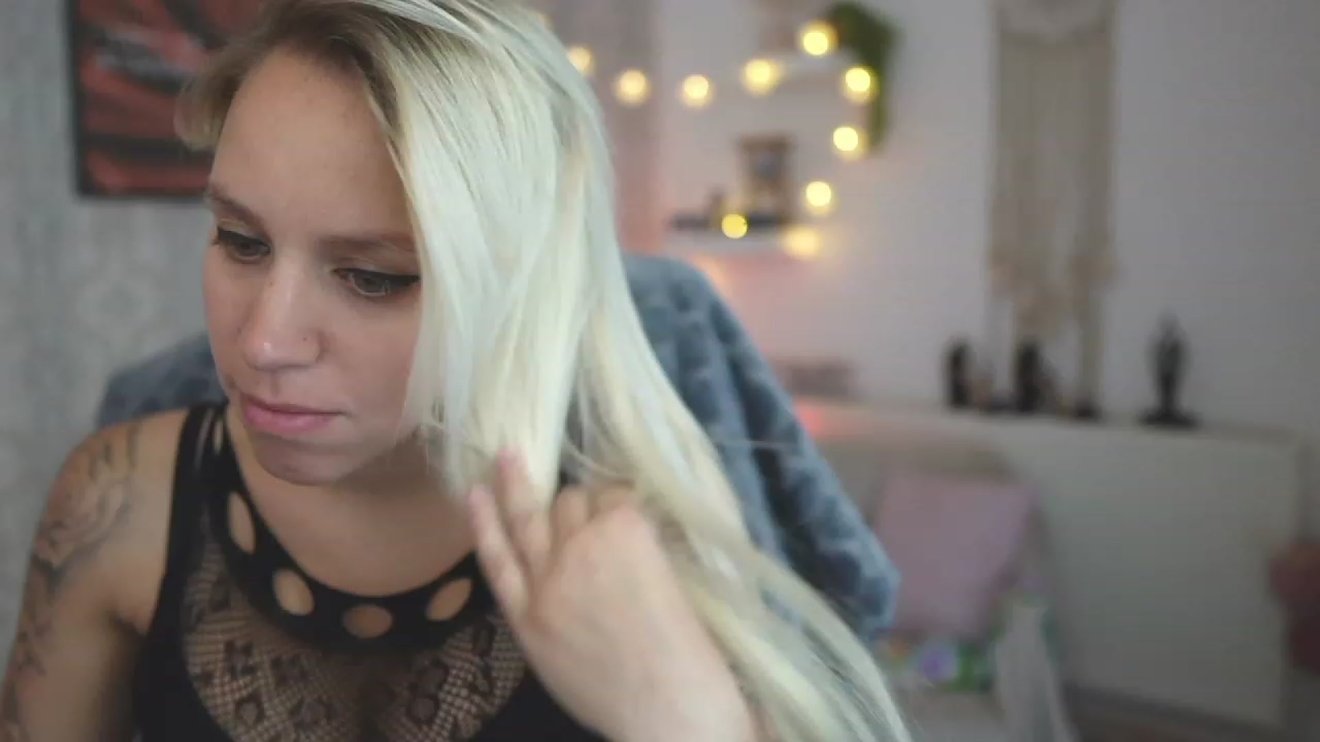 Gallery image thumbnail from Cherry__Blond's myfreecams stream on, 08/23/2023, 10:53 image 15 of 20