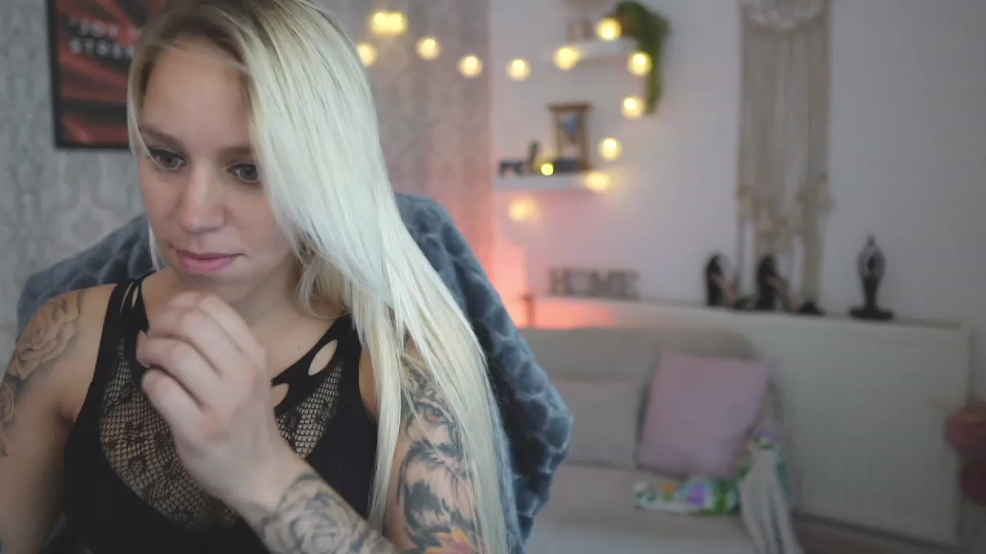 Gallery image thumbnail from Cherry__Blond's myfreecams stream on, 08/23/2023, 10:53 image 10 of 20