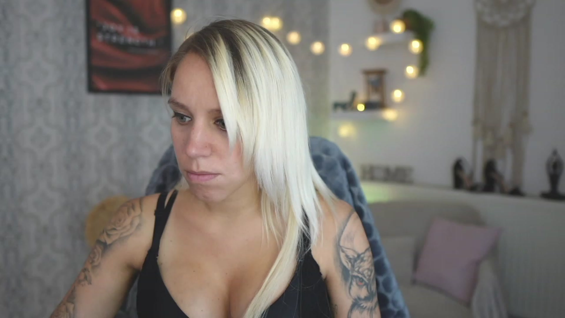 Gallery image thumbnail from Cherry__Blond's myfreecams stream on, 08/27/2023, 10:06 image 1 of 20