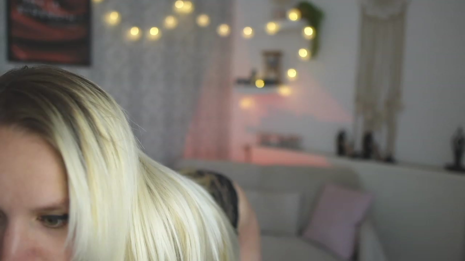 Gallery image thumbnail from Cherry__Blond's myfreecams stream on, 08/31/2023, 08:49 image 15 of 20